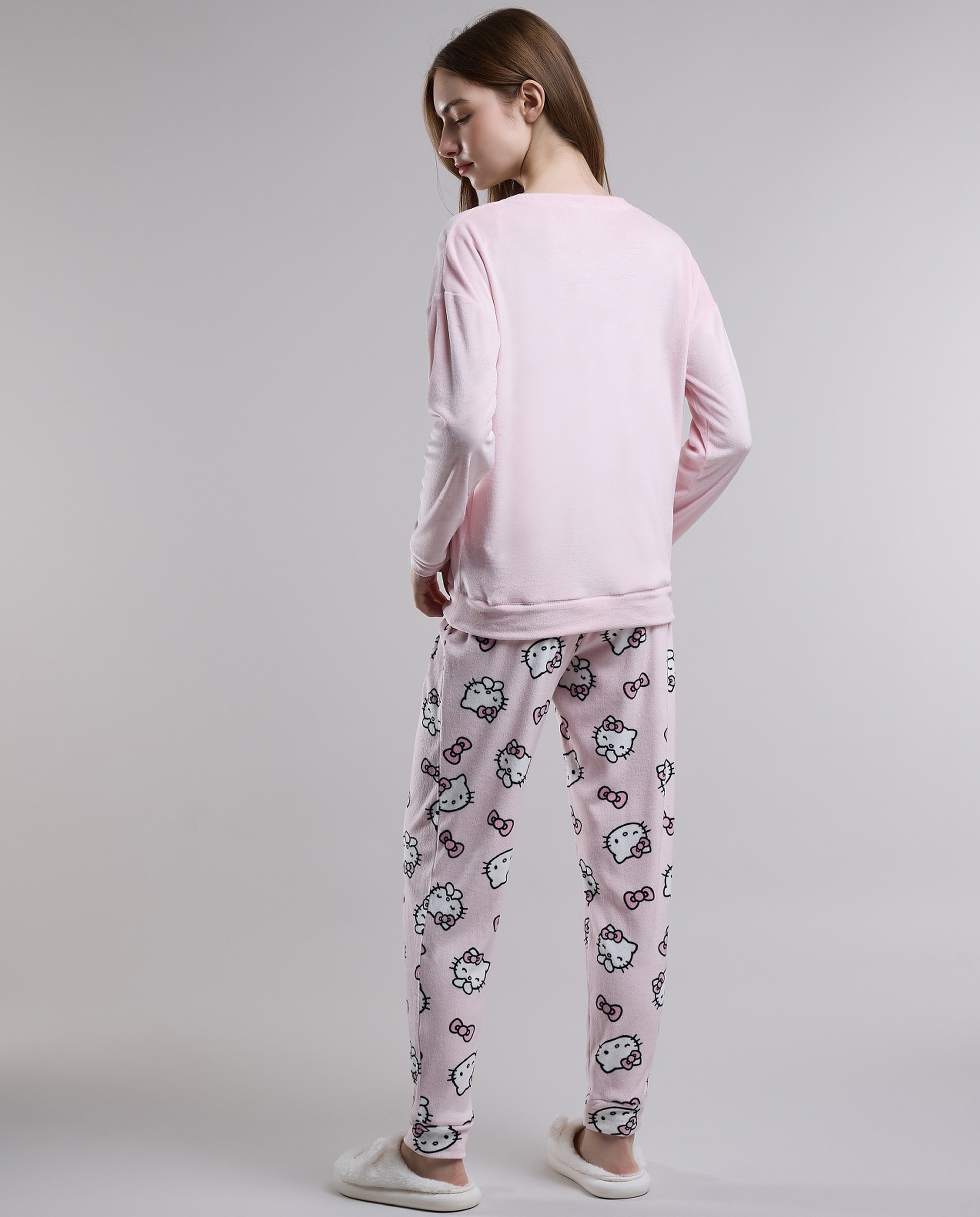 Hello Kitty Printed Plush Pyjama Set