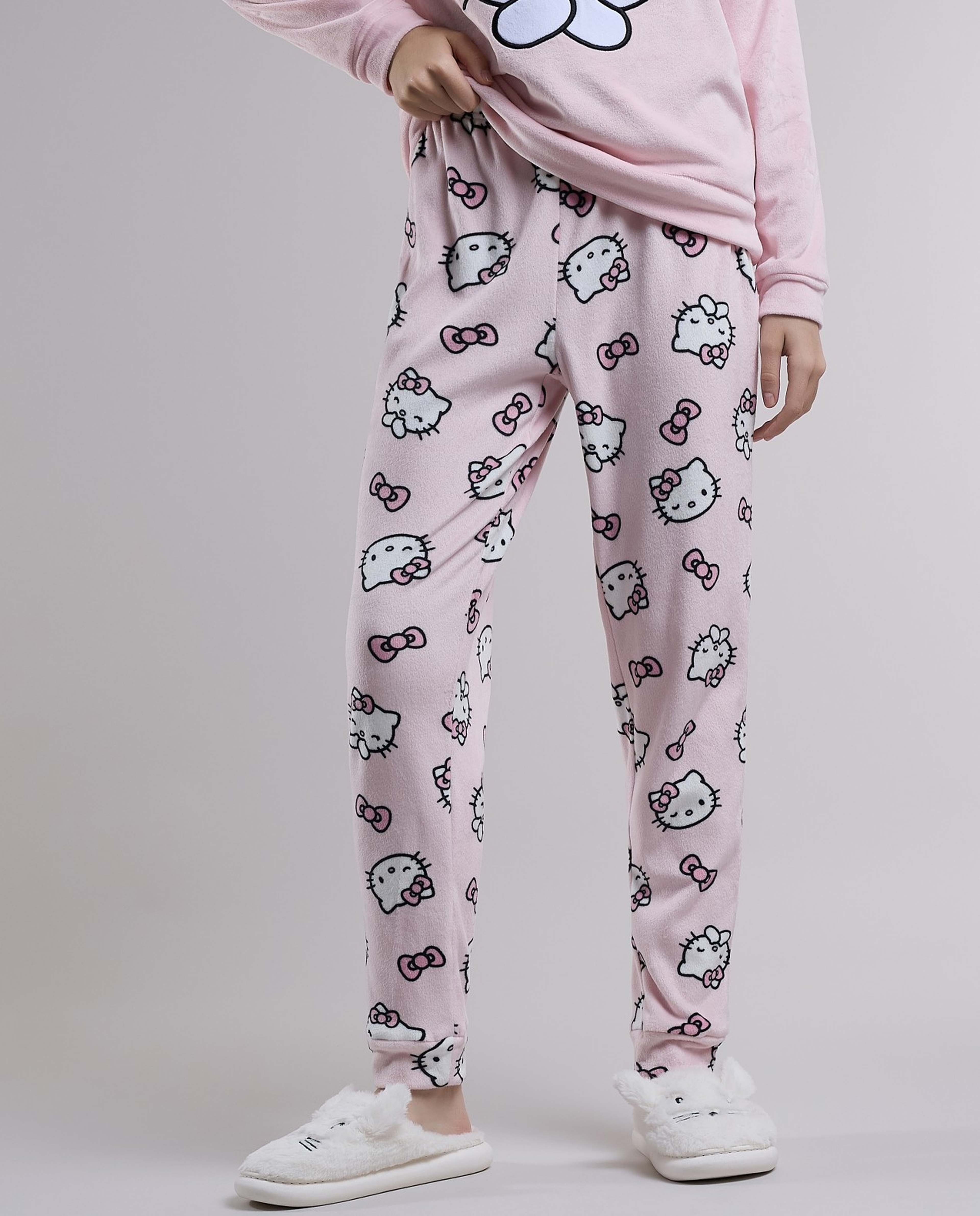 Hello Kitty Printed Plush Pyjama Set
