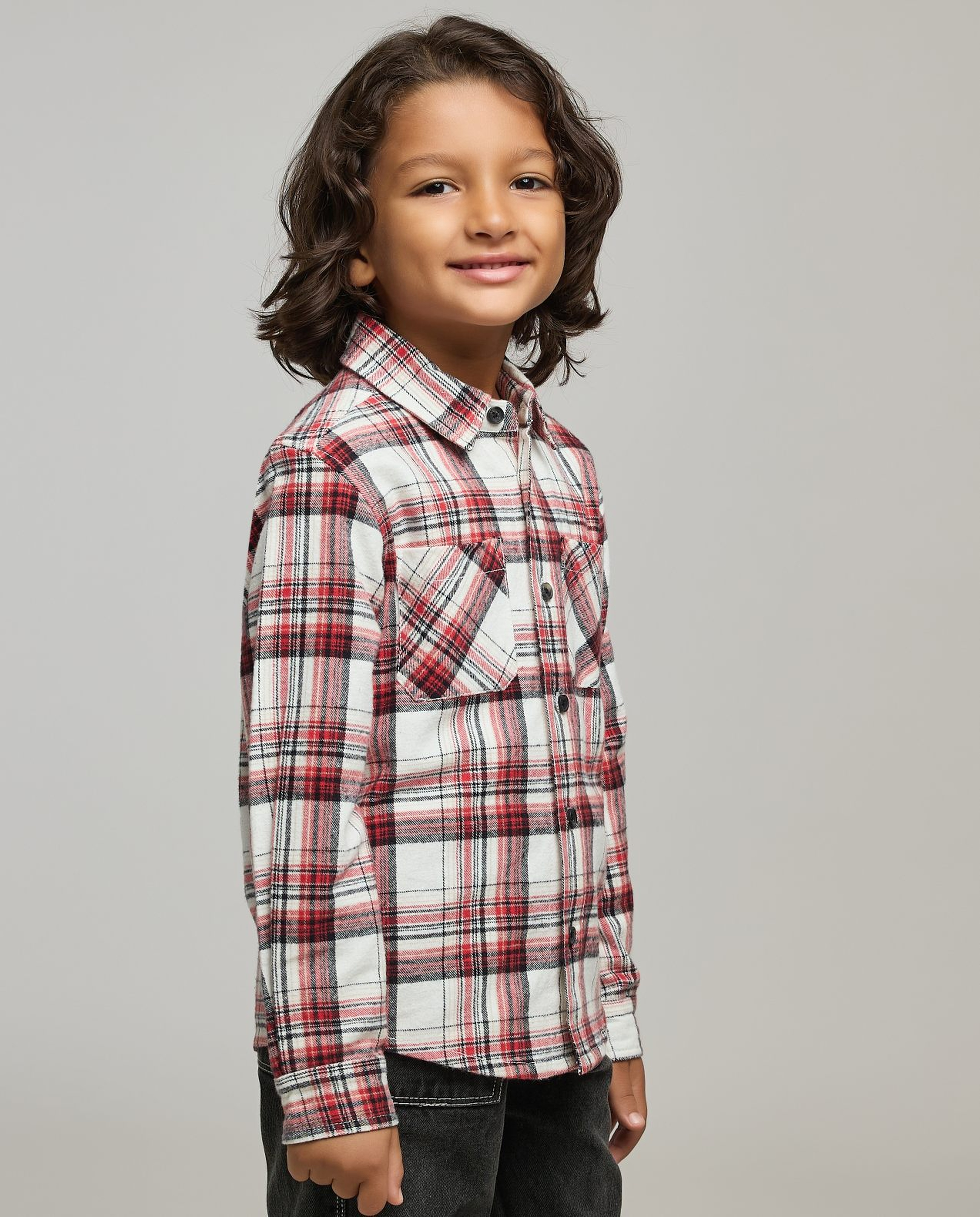 Plaid Shirt with Classic Collar and Long Sleeves