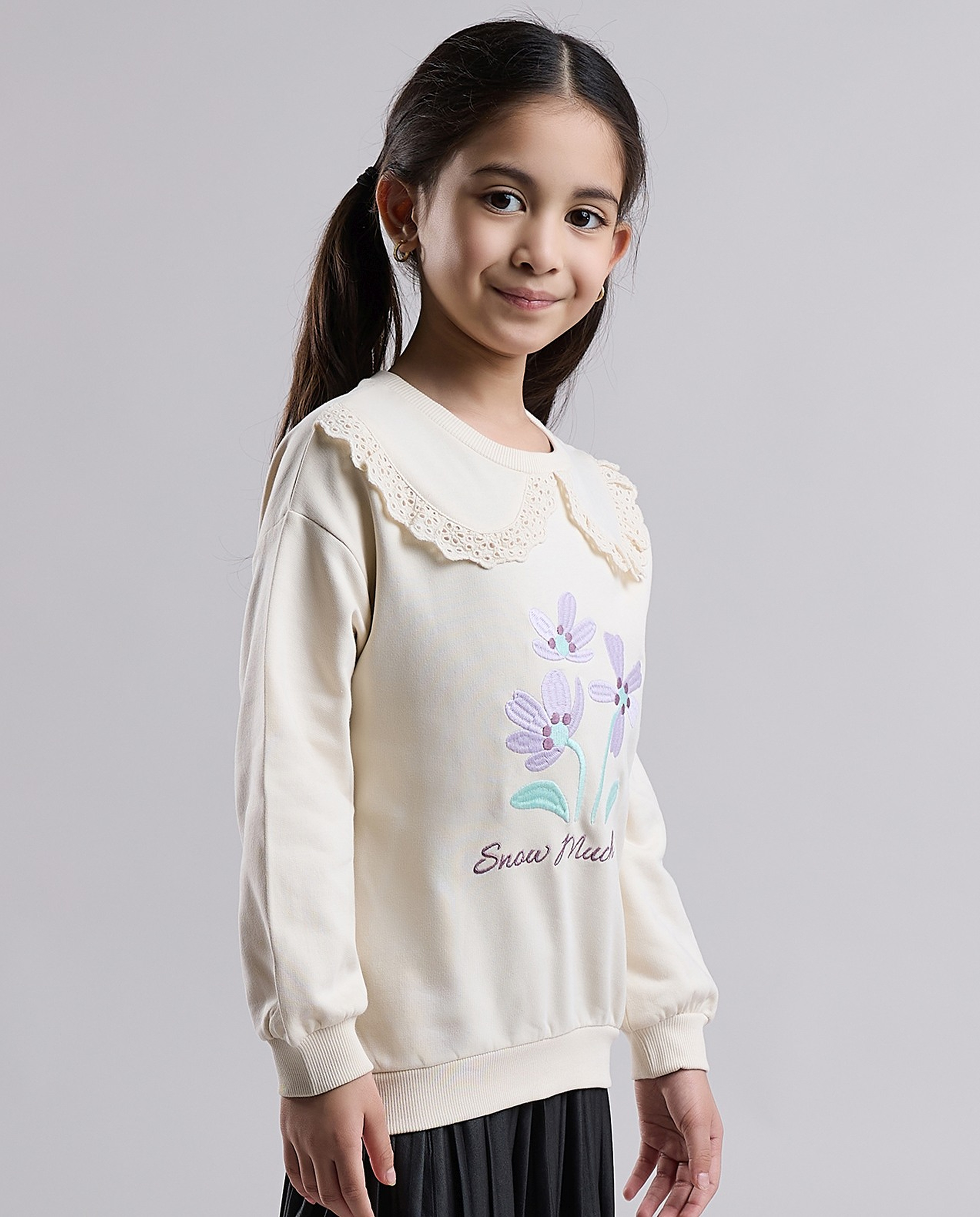 Printed Sweatshirt with Peter Pan Collar and Long Sleeves