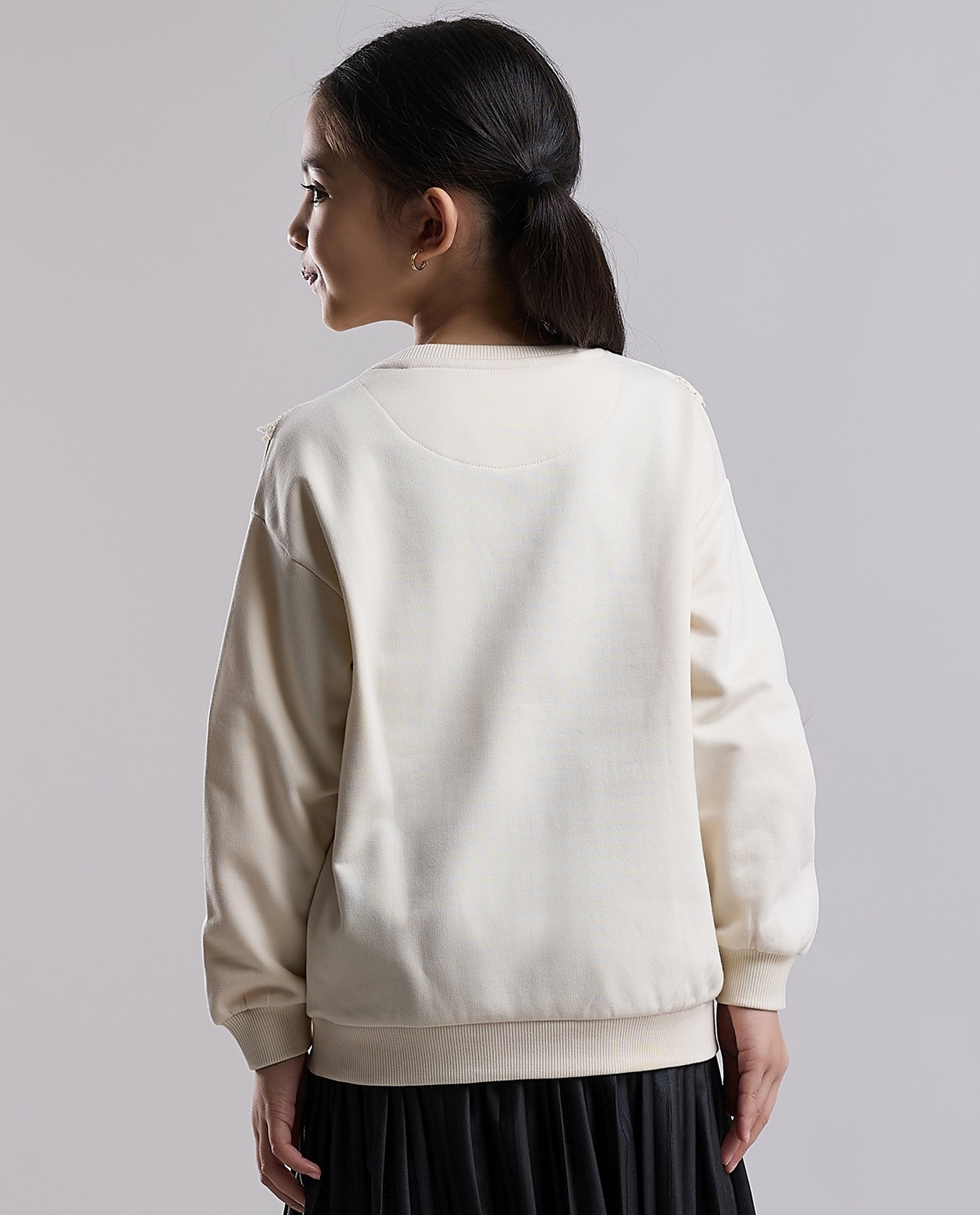 Printed Sweatshirt with Peter Pan Collar and Long Sleeves