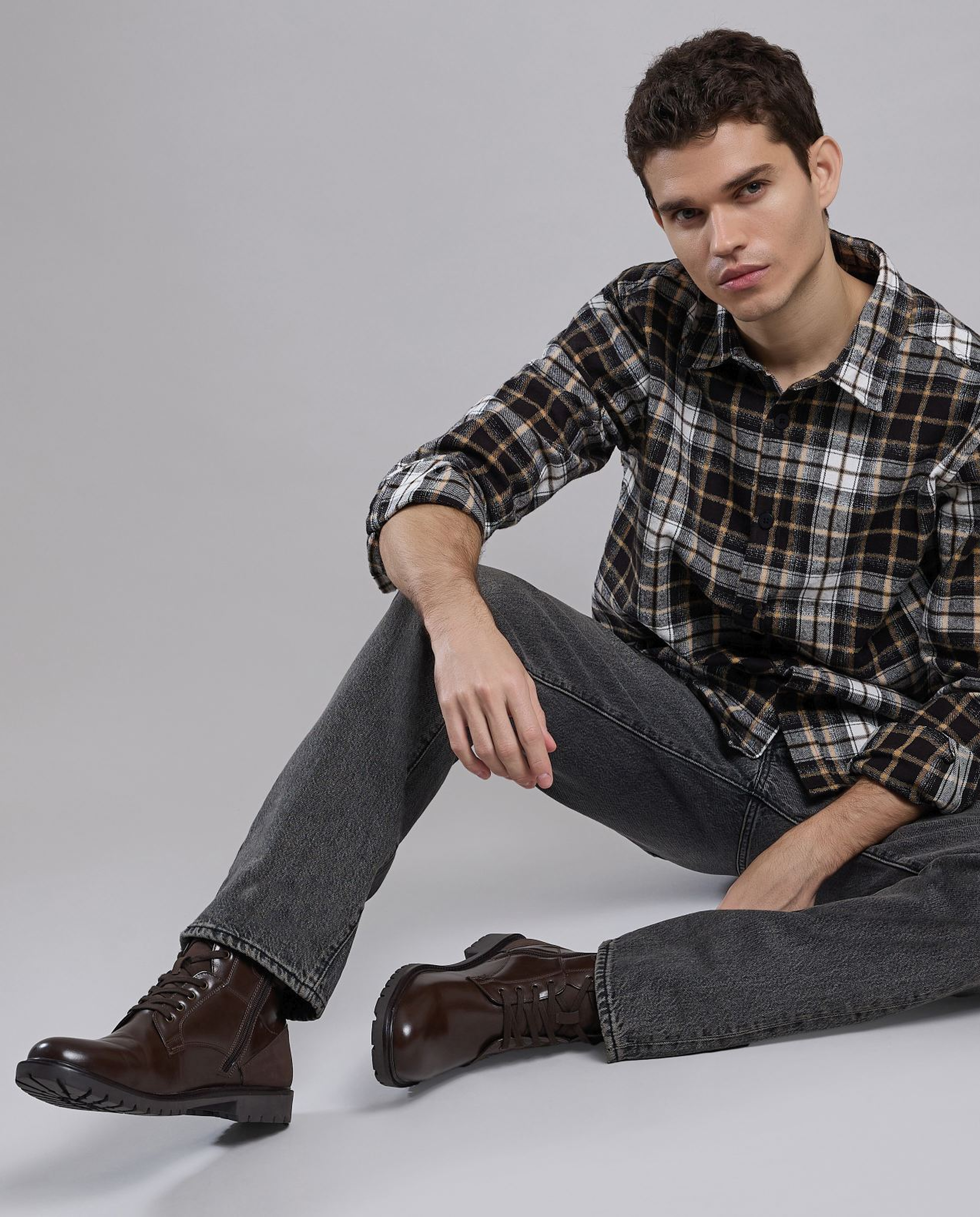 Solid Lace-Up Ankle Bots