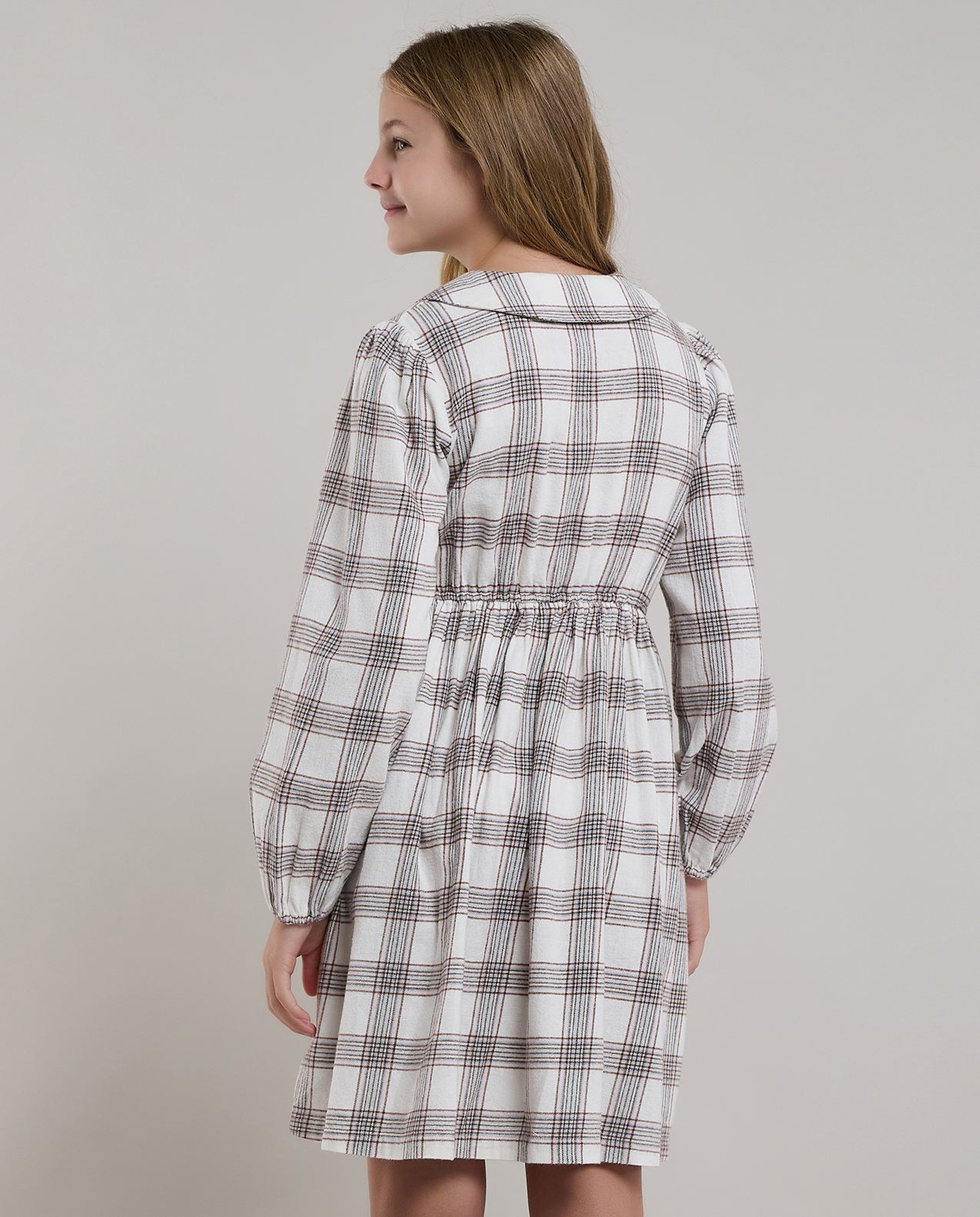 Checked Flared Dress with Peter Pan Collar and Long Sleeves