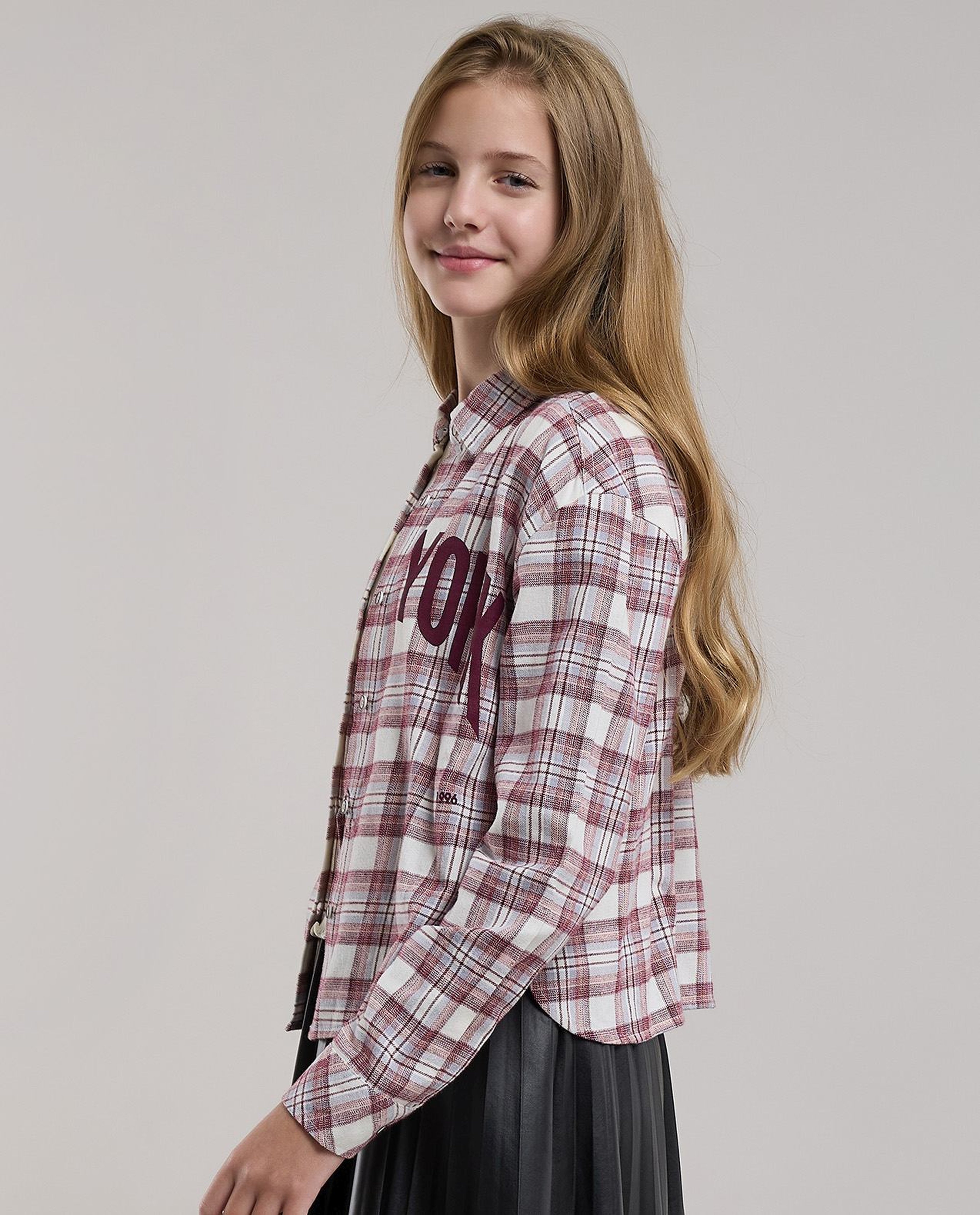 Plaid Shirt with Classic Collar and Long Sleeves