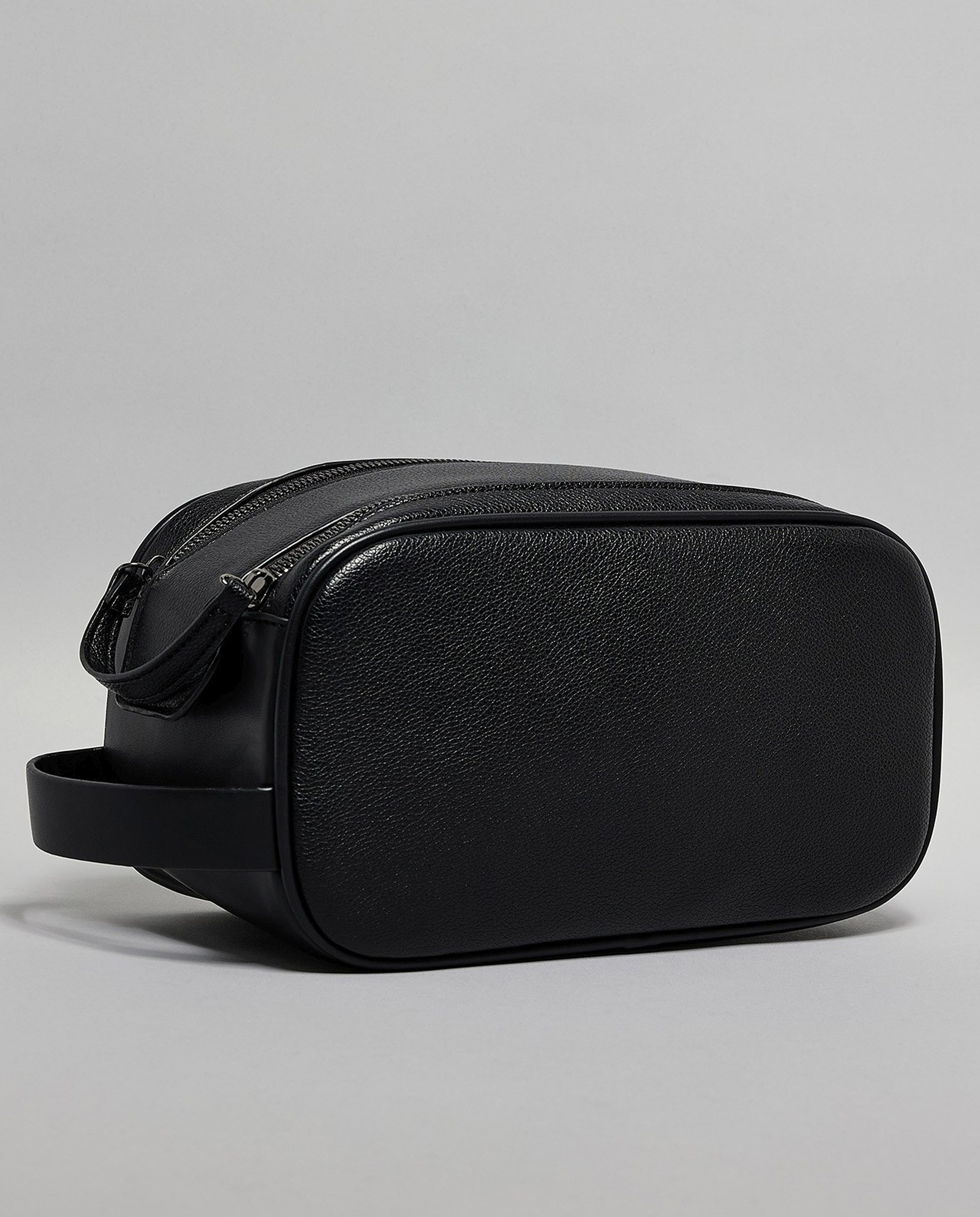 Textured Travel Pouch