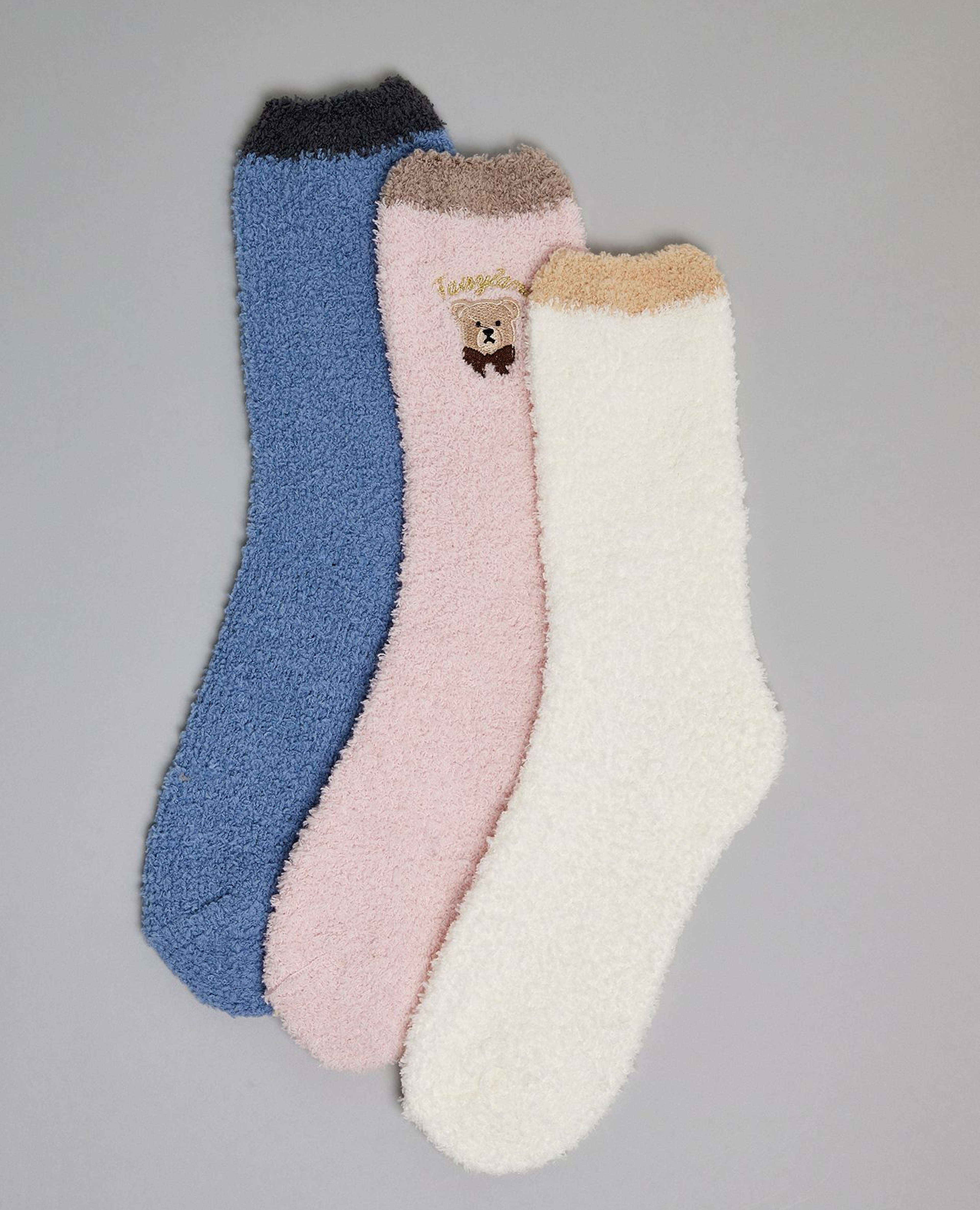 جوارب شتوية بطبعة - 3 ازواج