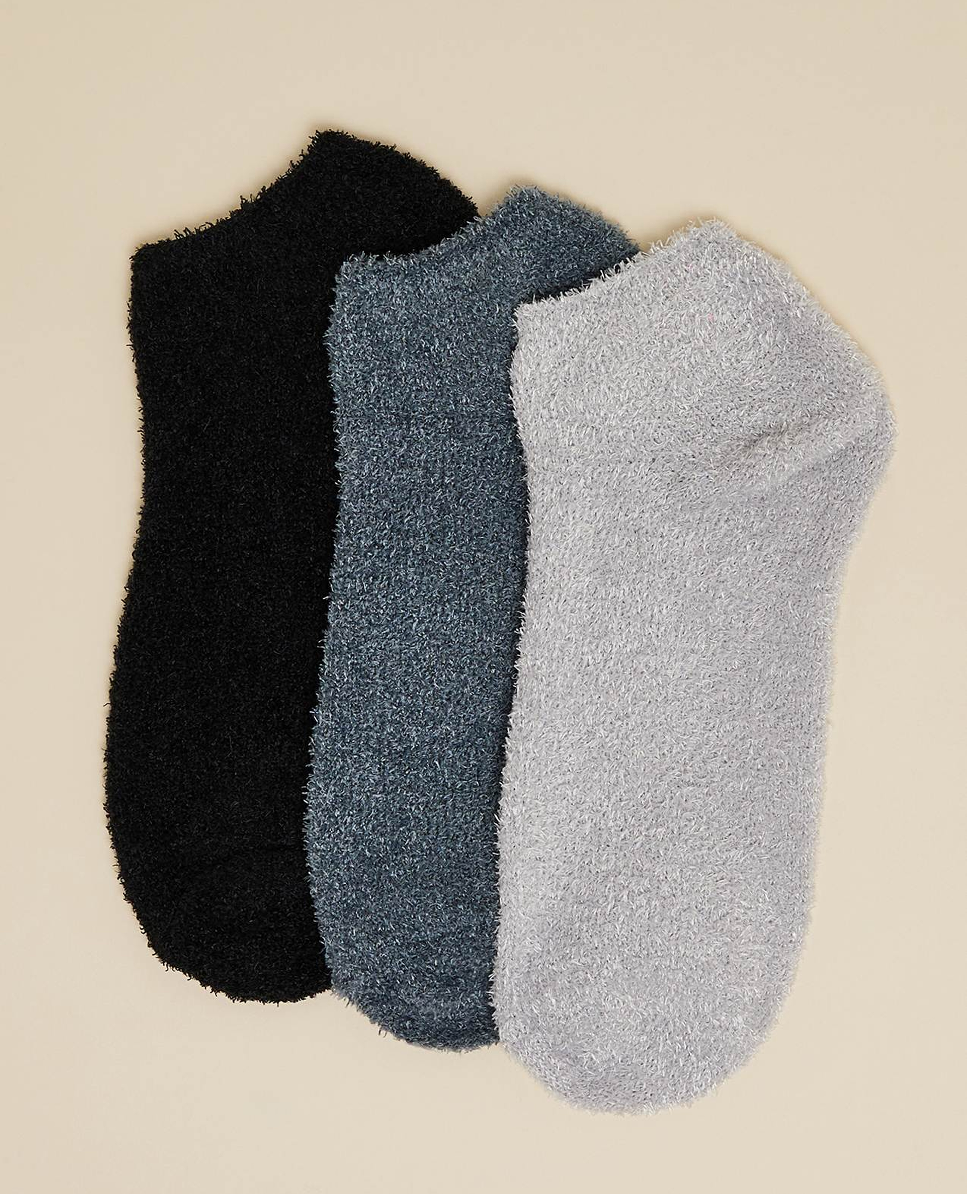 جوارب قصيرة شتوية - 3 ازواج