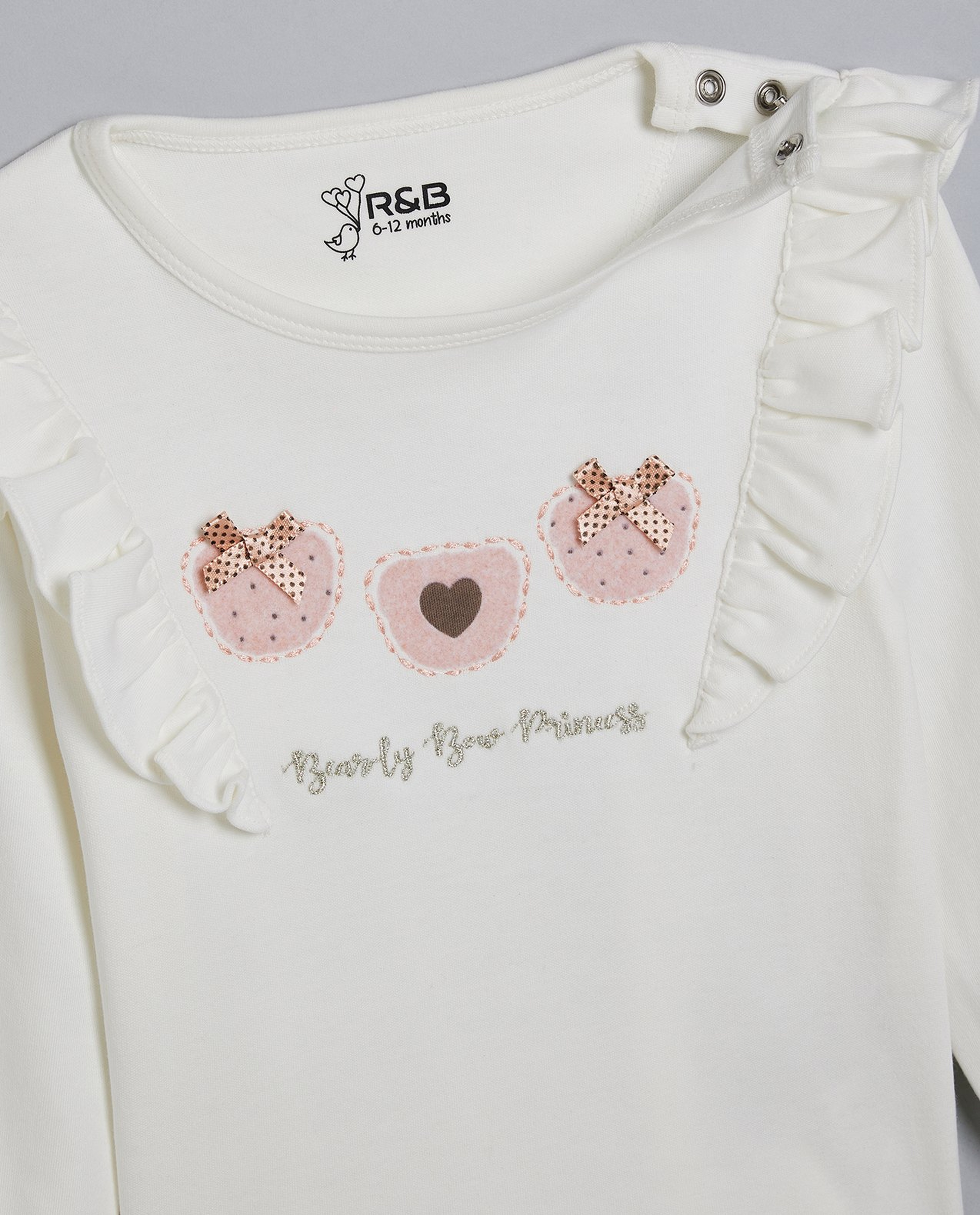 Appliqued Top with Crew Neck and Puff Sleeves