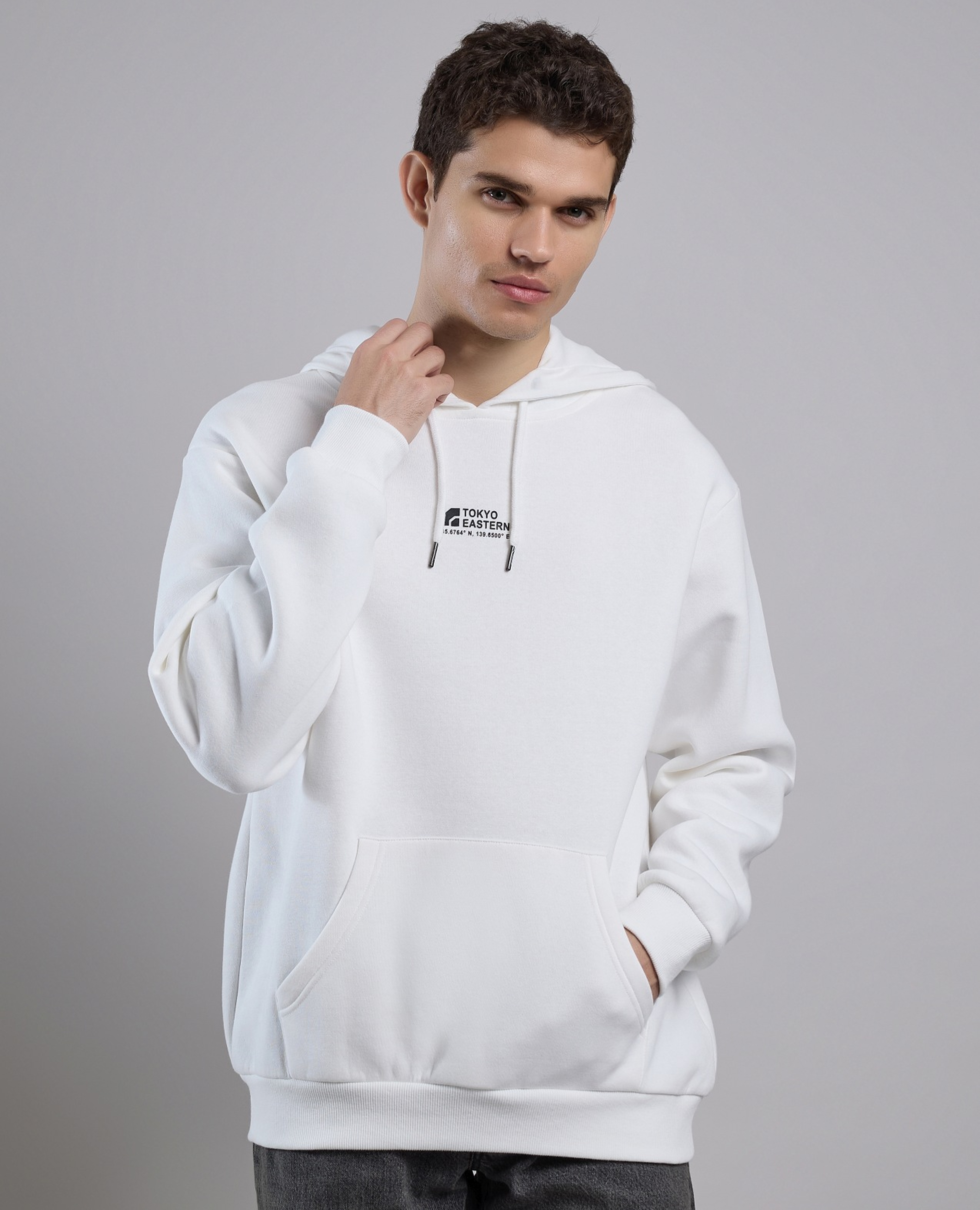 هودي بطبعة كم طويل