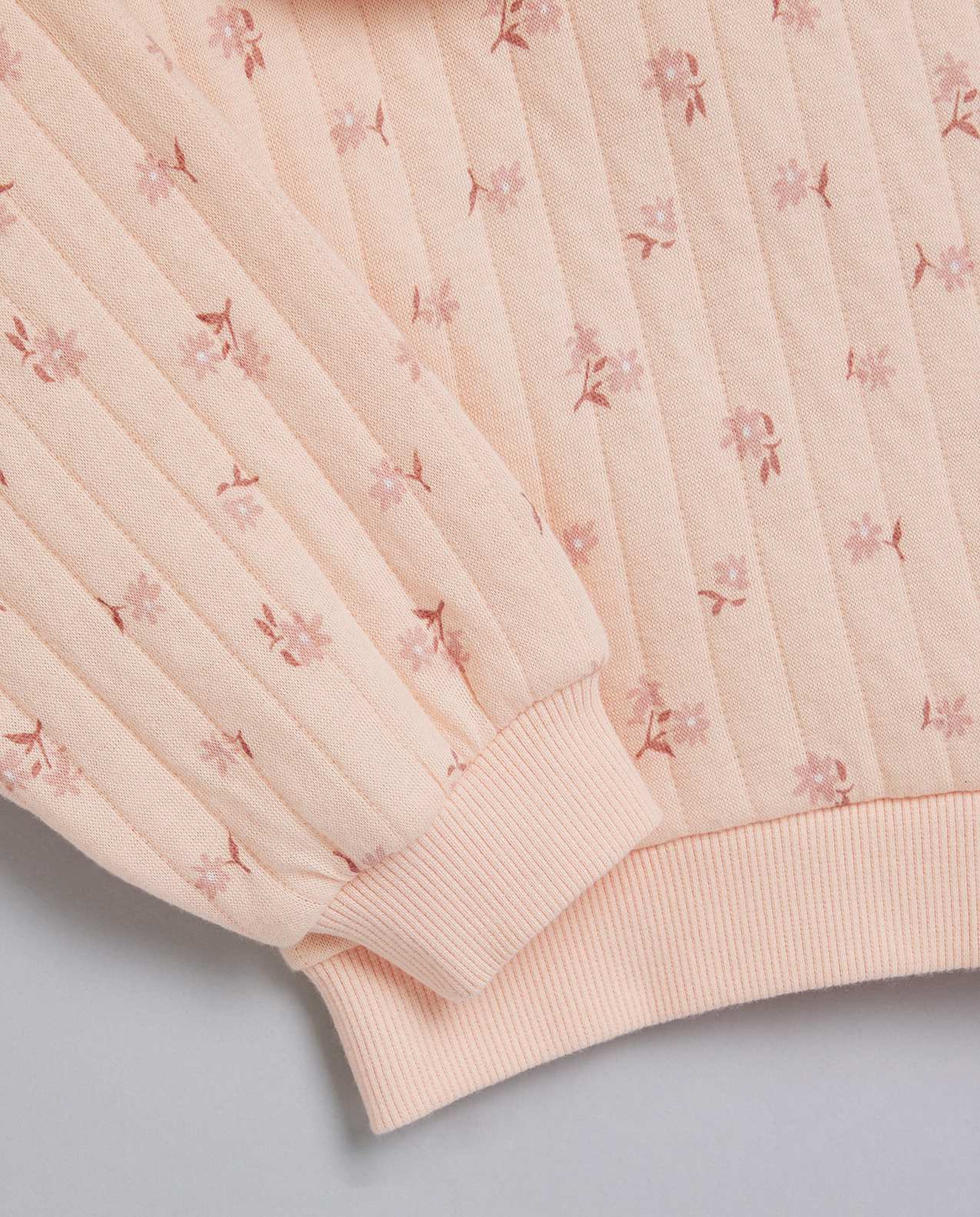 Printed Sweatshirt with Peter Pan Collar and Long Sleeves