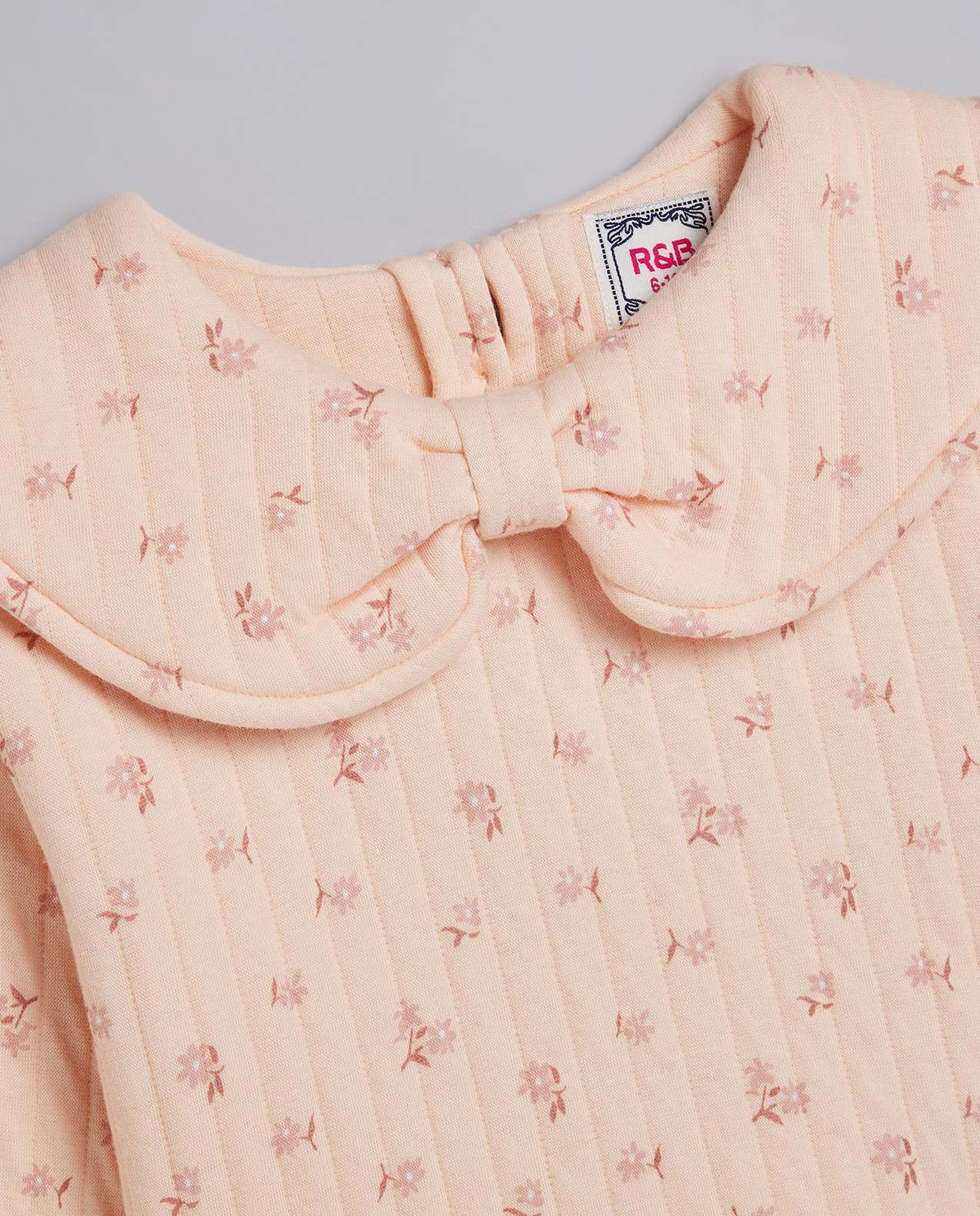 Printed Sweatshirt with Peter Pan Collar and Long Sleeves