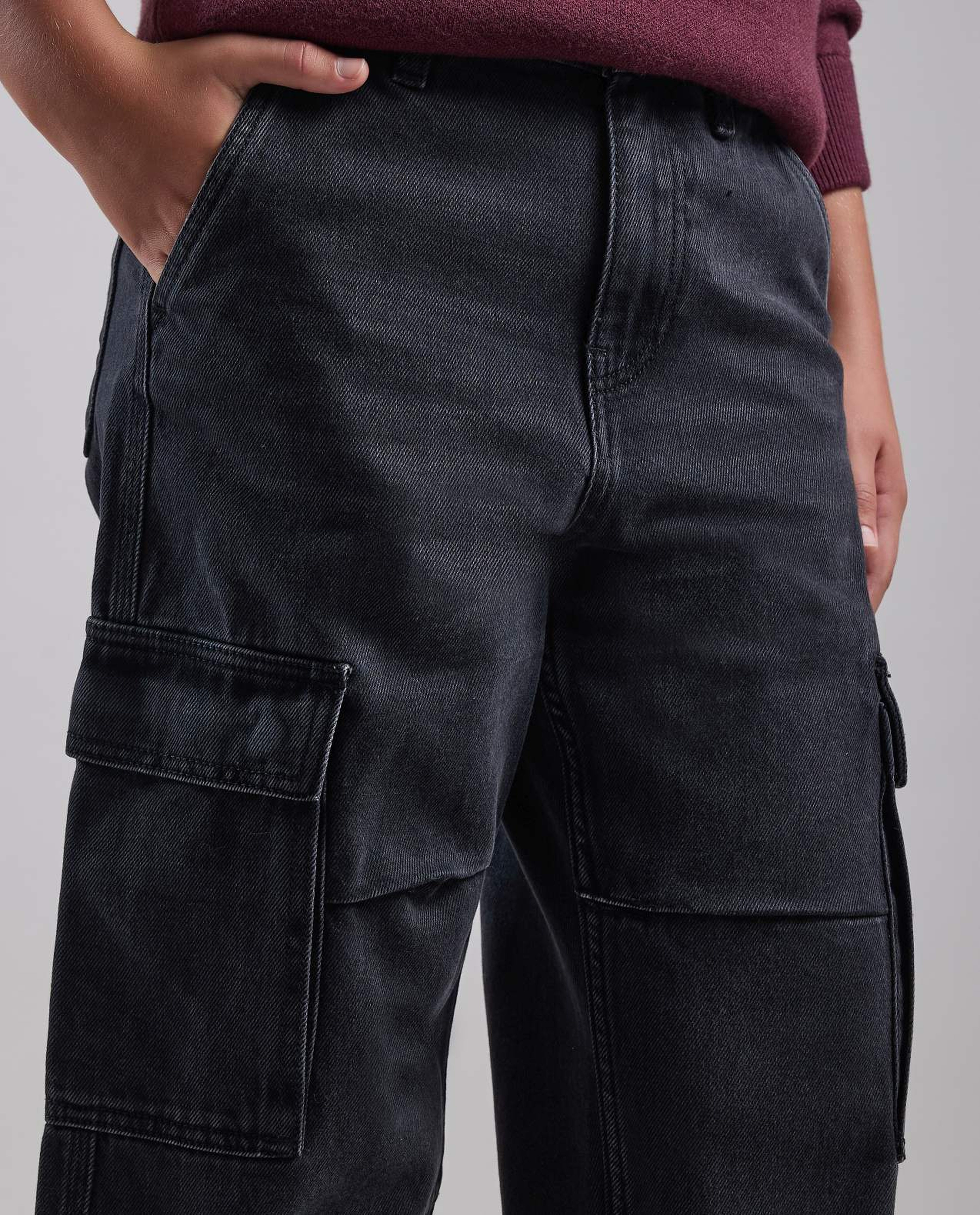 Solid Relaxed Jeans with Button Closure