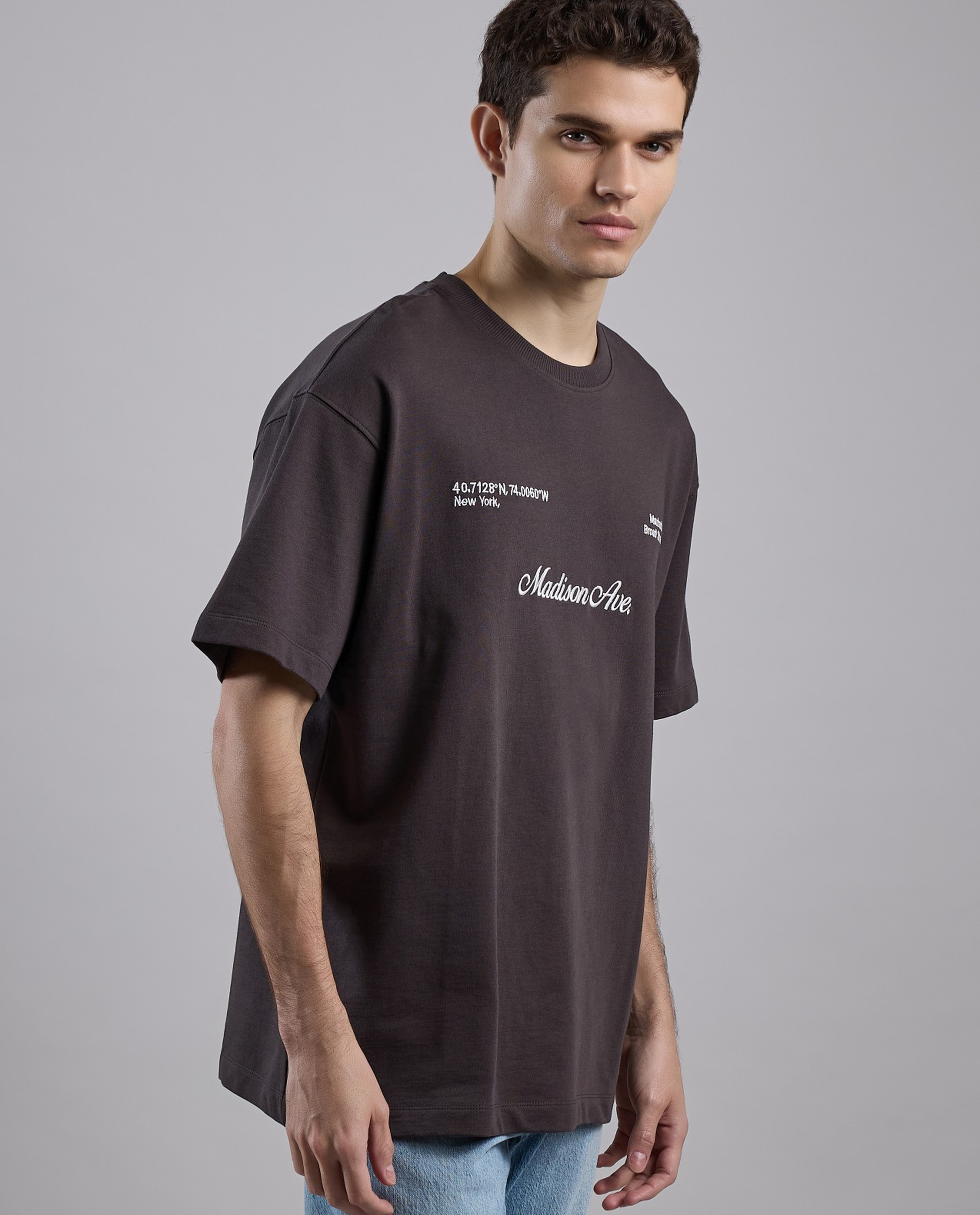 Typography Print T-Shirt with Crew Neck and Short Sleeves