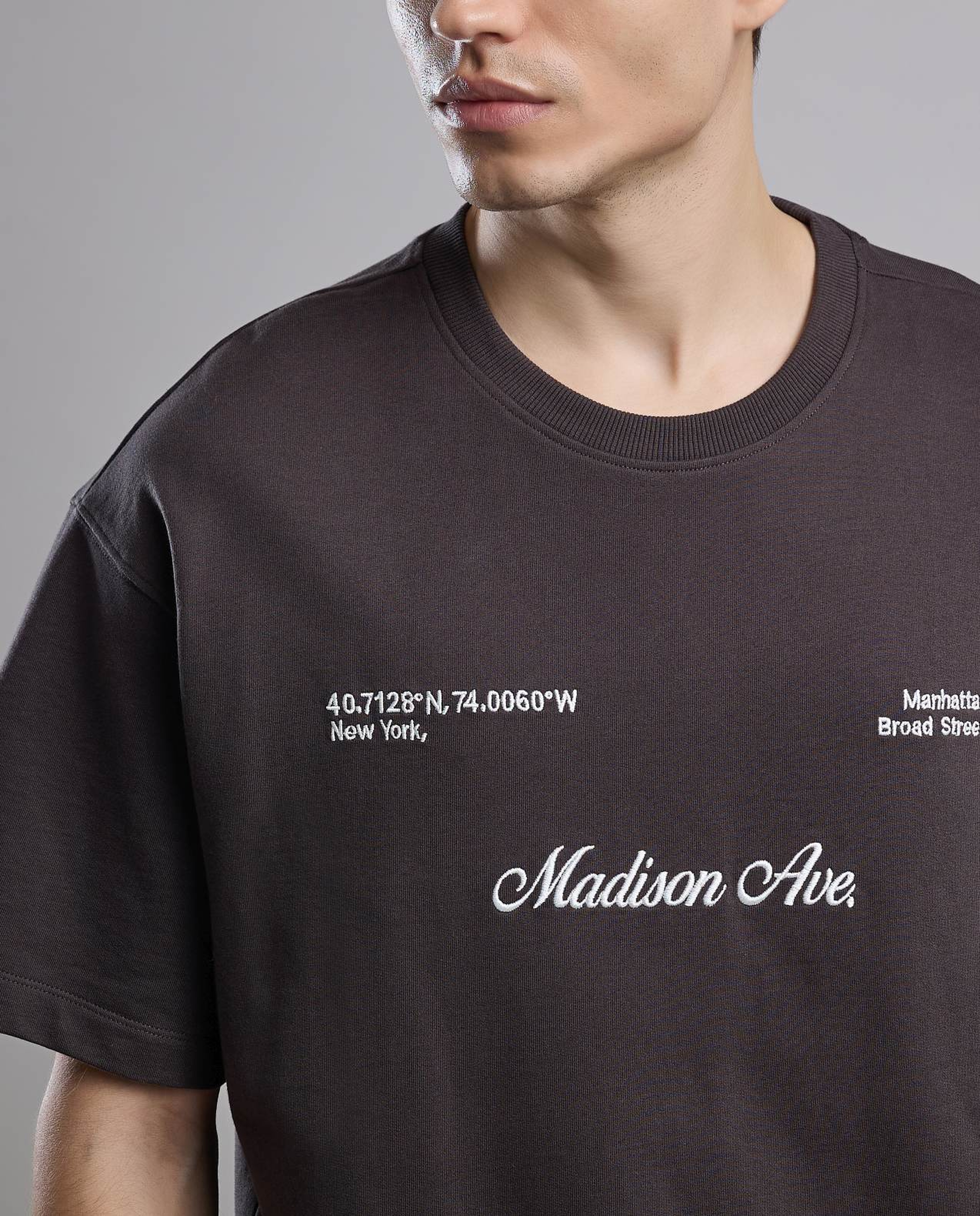 Typography Print T-Shirt with Crew Neck and Short Sleeves