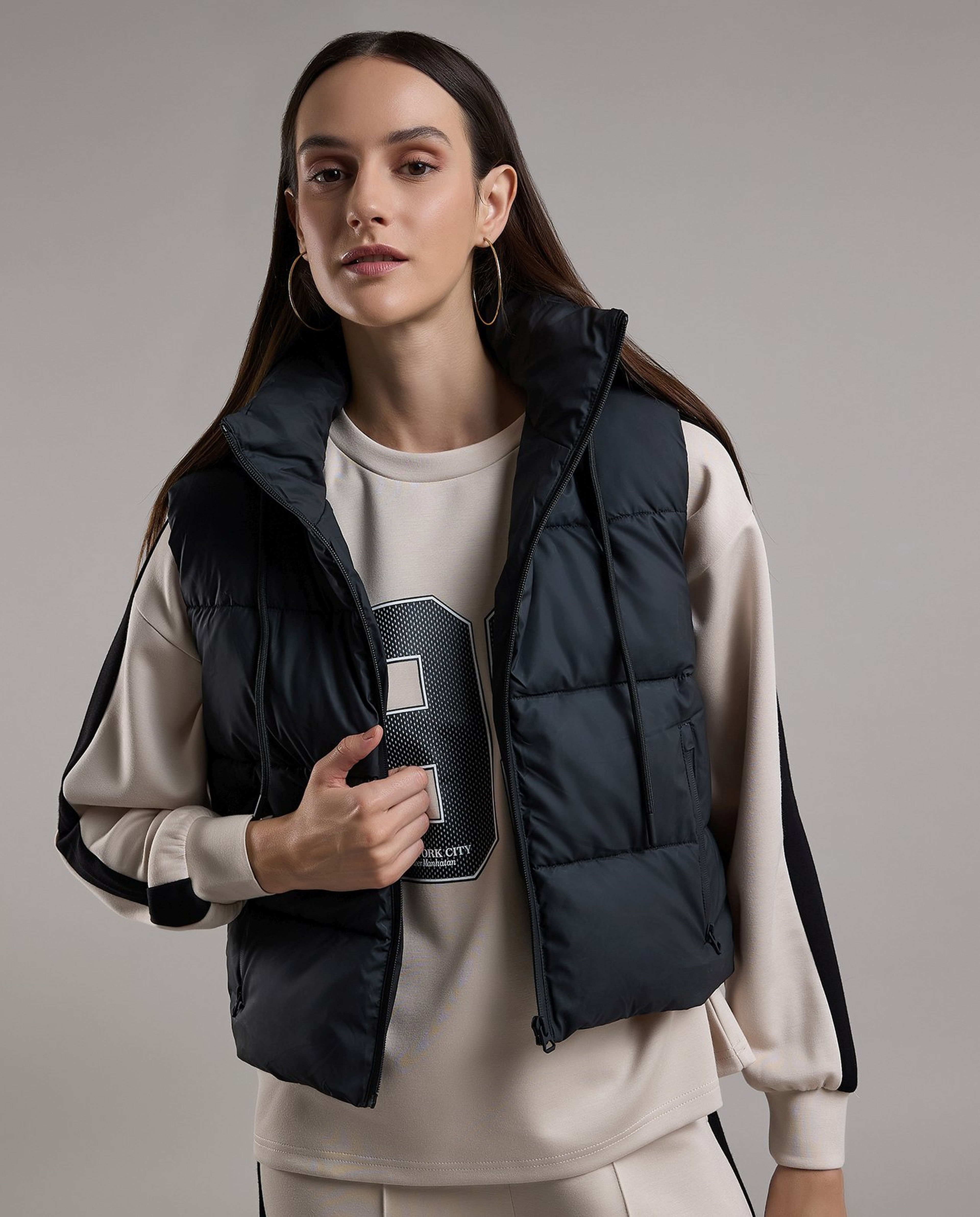 Quilted Gilet with Zipper Closure