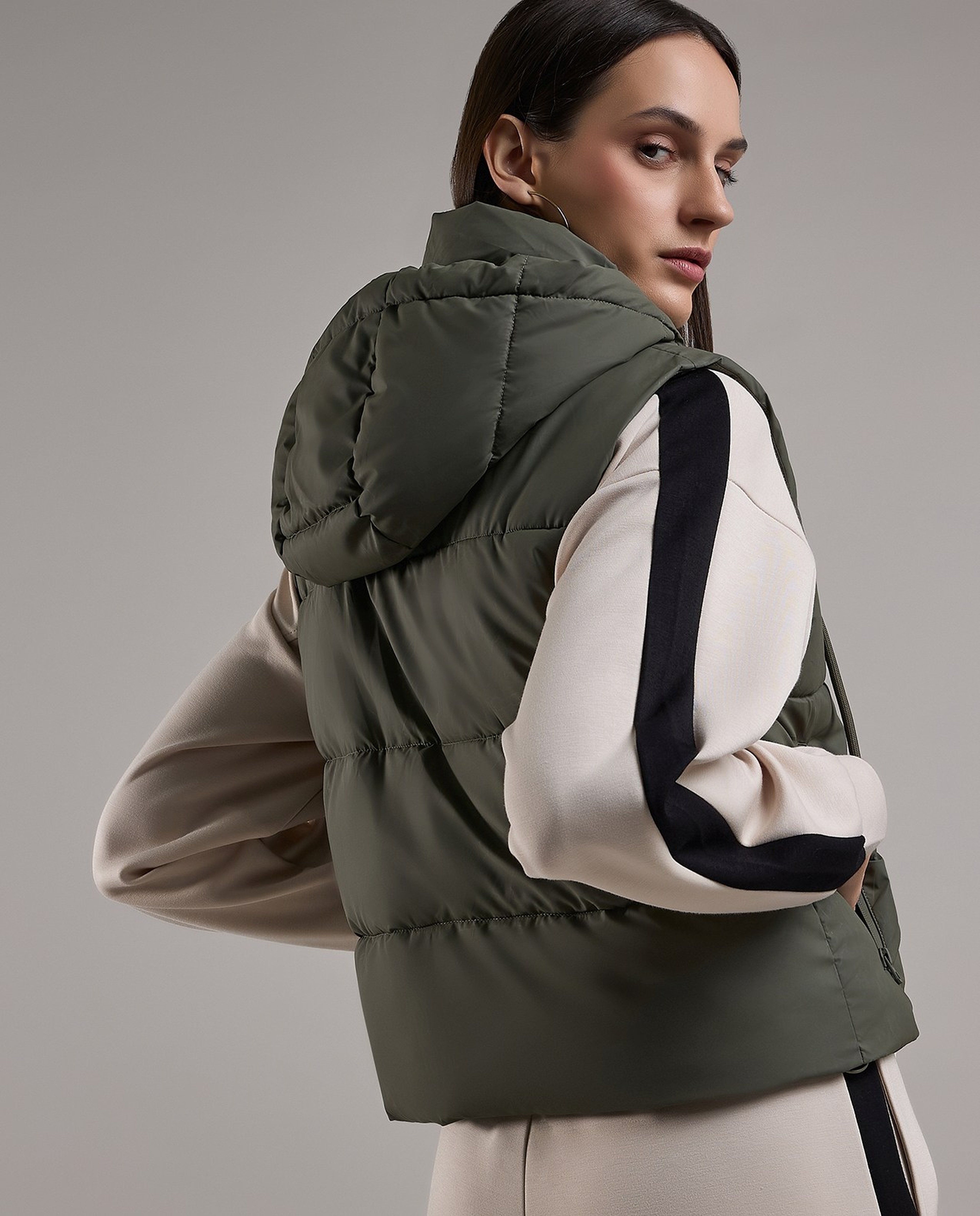 Quilted Gilet with Zipper Closure