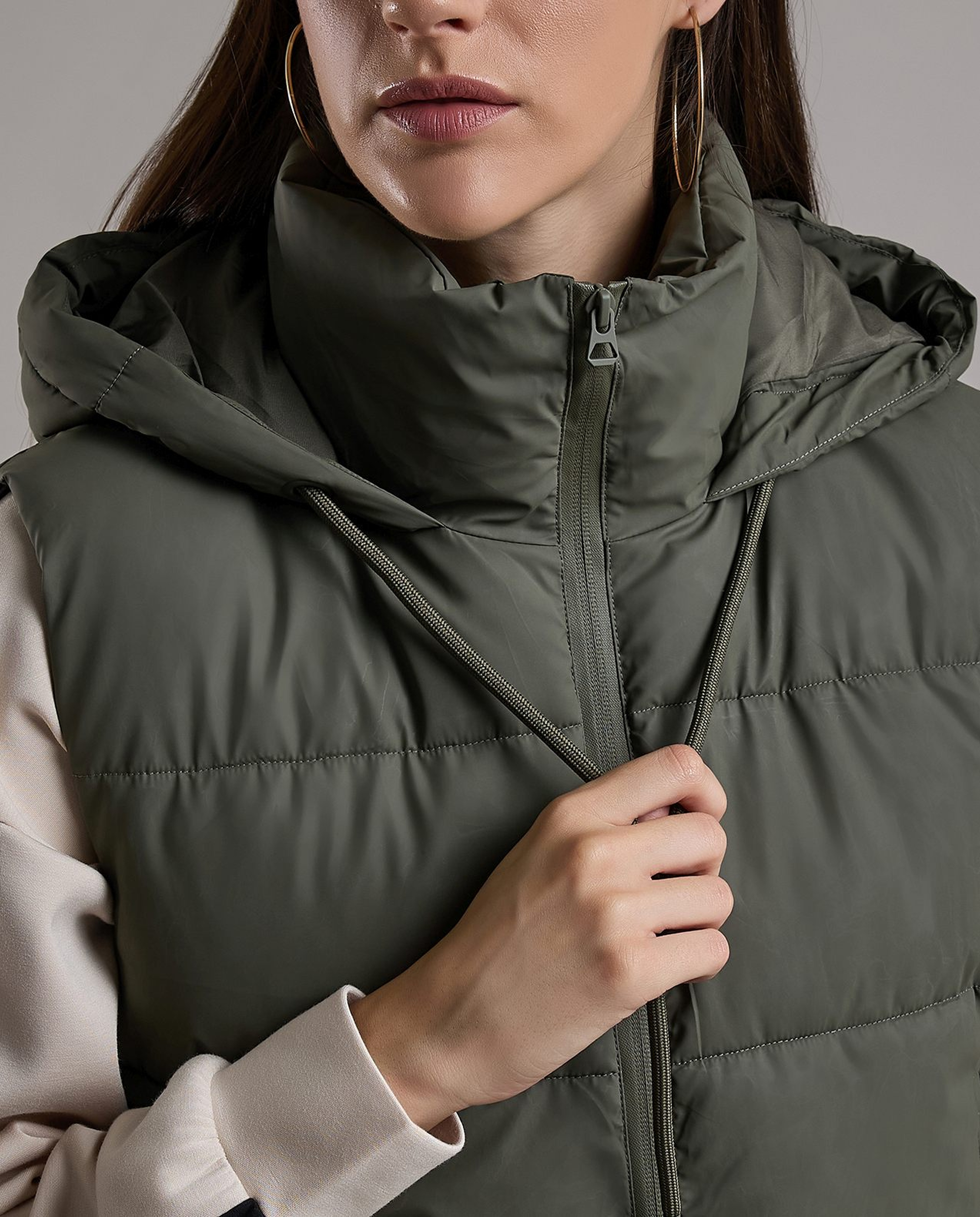 Quilted Gilet with Zipper Closure