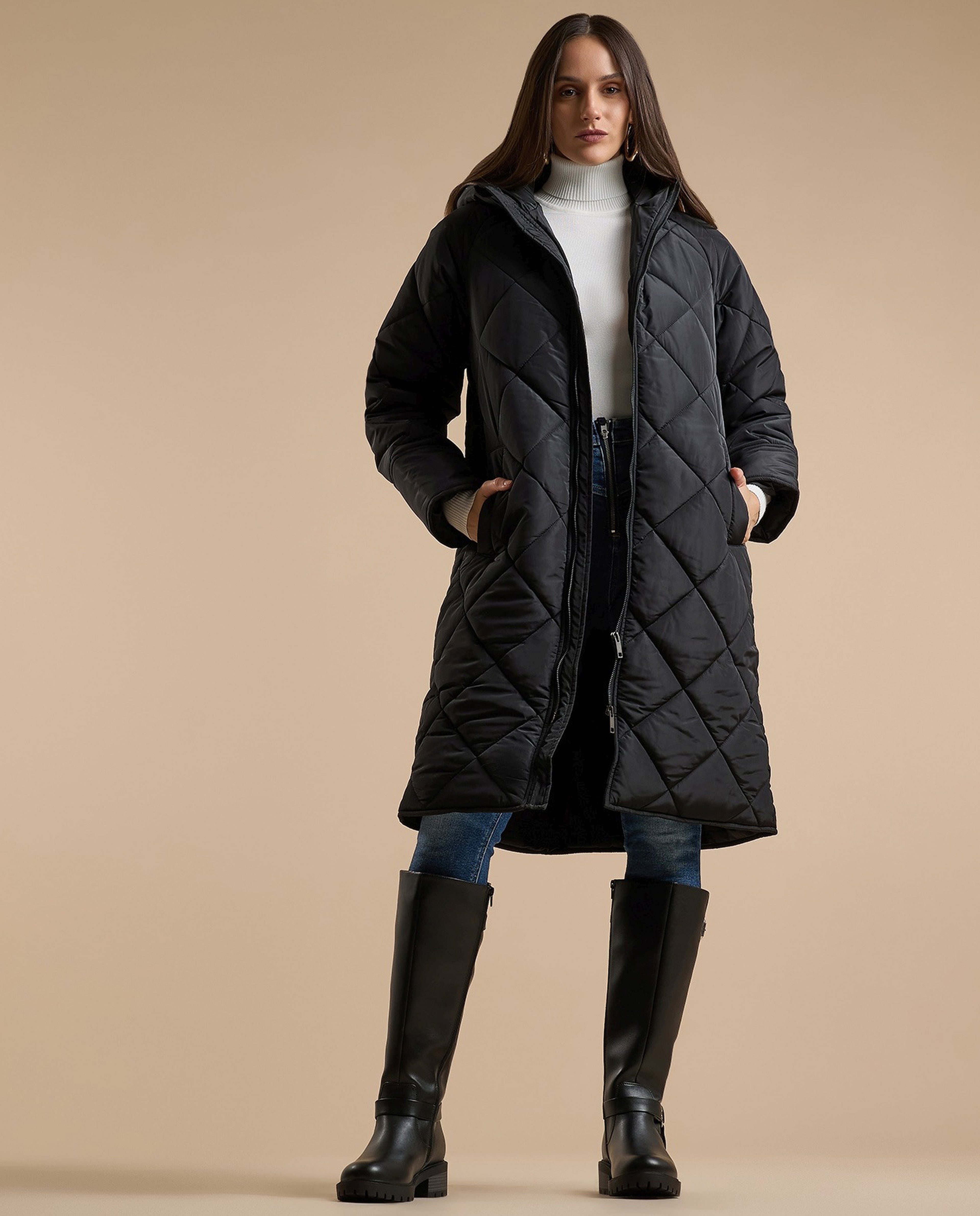 Quilted Puffer Jacket with Zipper Closure