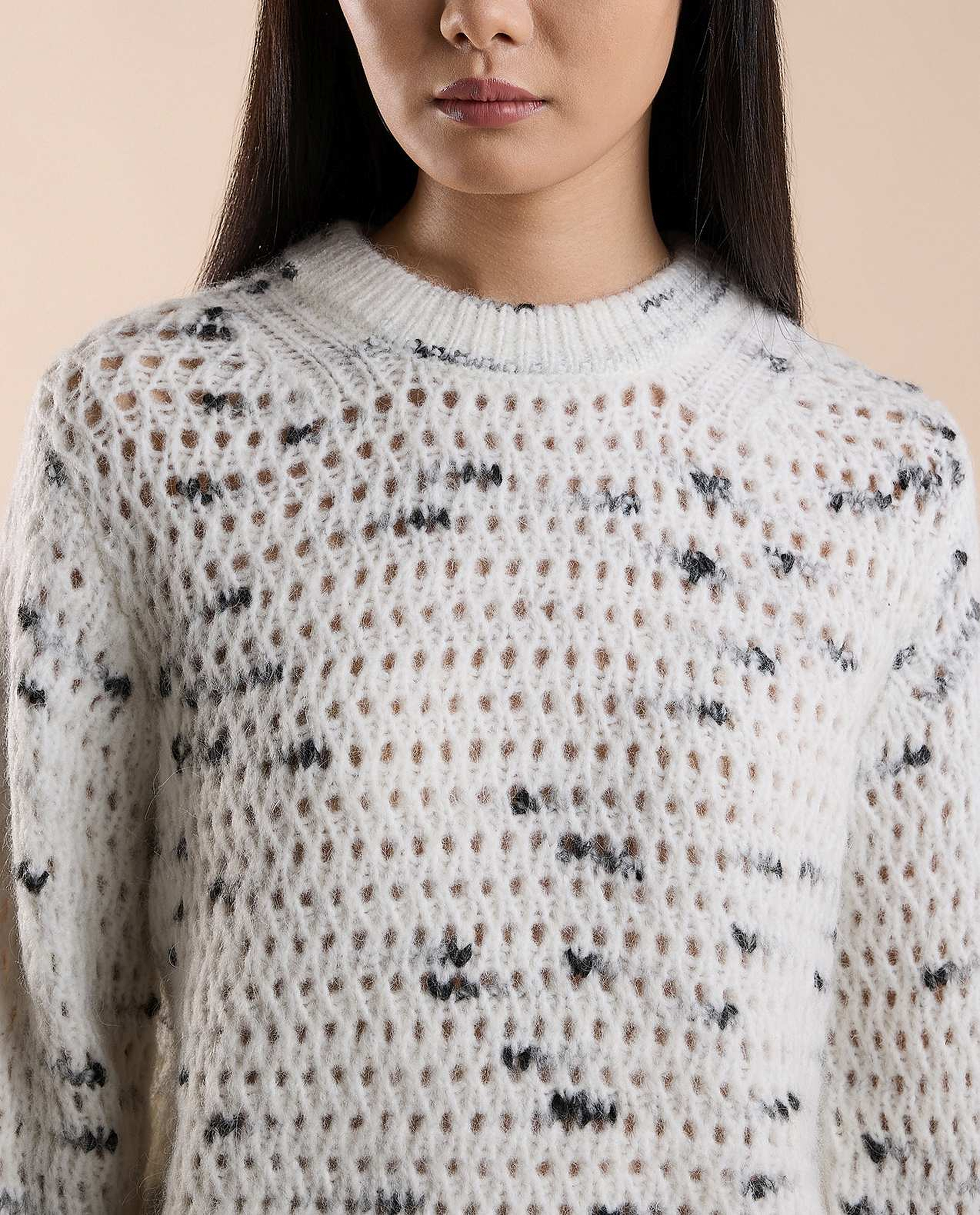 Patterned Sweater with Crew Neck and Long Sleeves