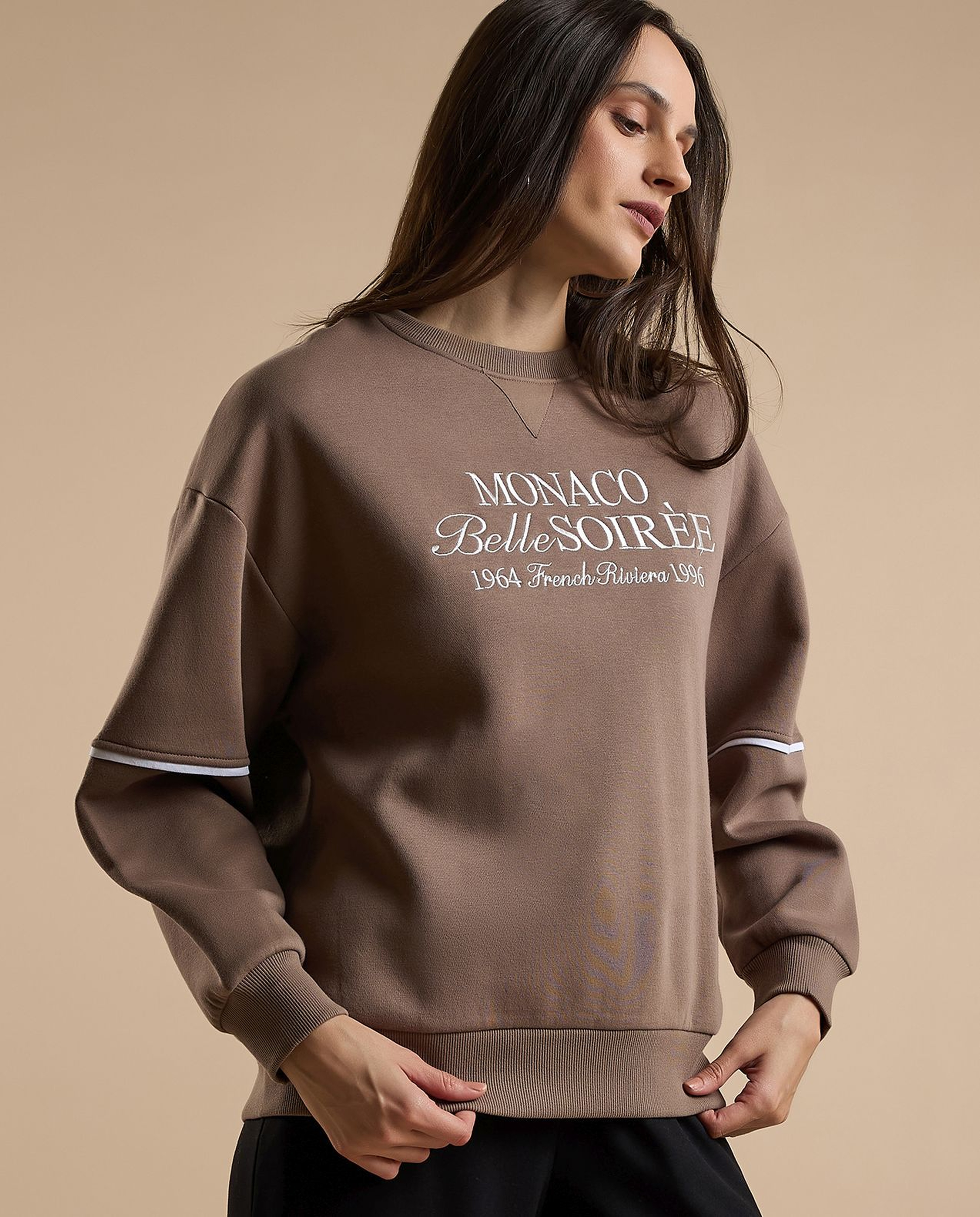 Typography Print Sweatshirt with Crew Neck and Long Sleeves