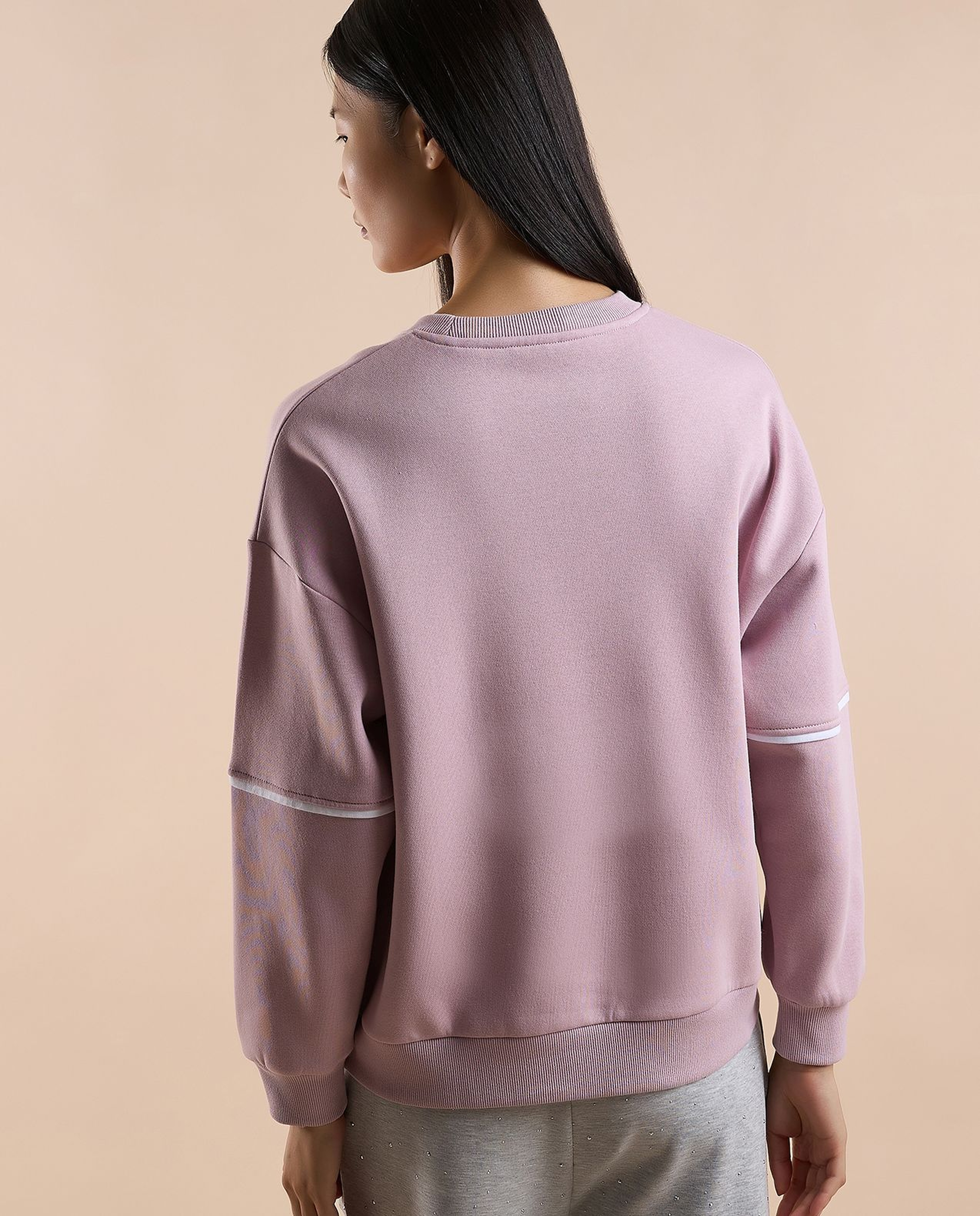 Typography Print Sweatshirt with Crew Neck and Long Sleeves