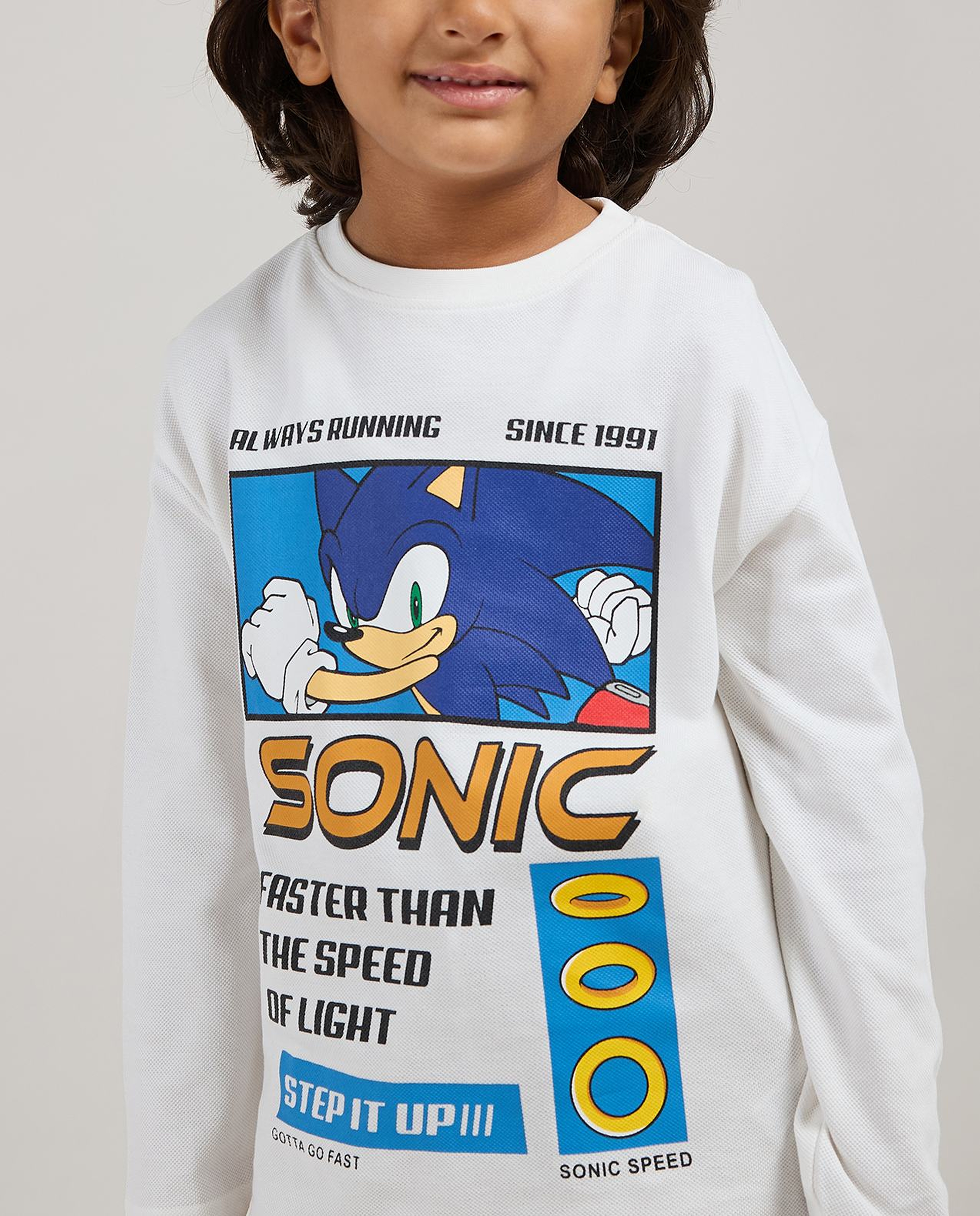 Sonic The Hedgehog Printed T-Shirt with Crew Neck & Long Sleeves