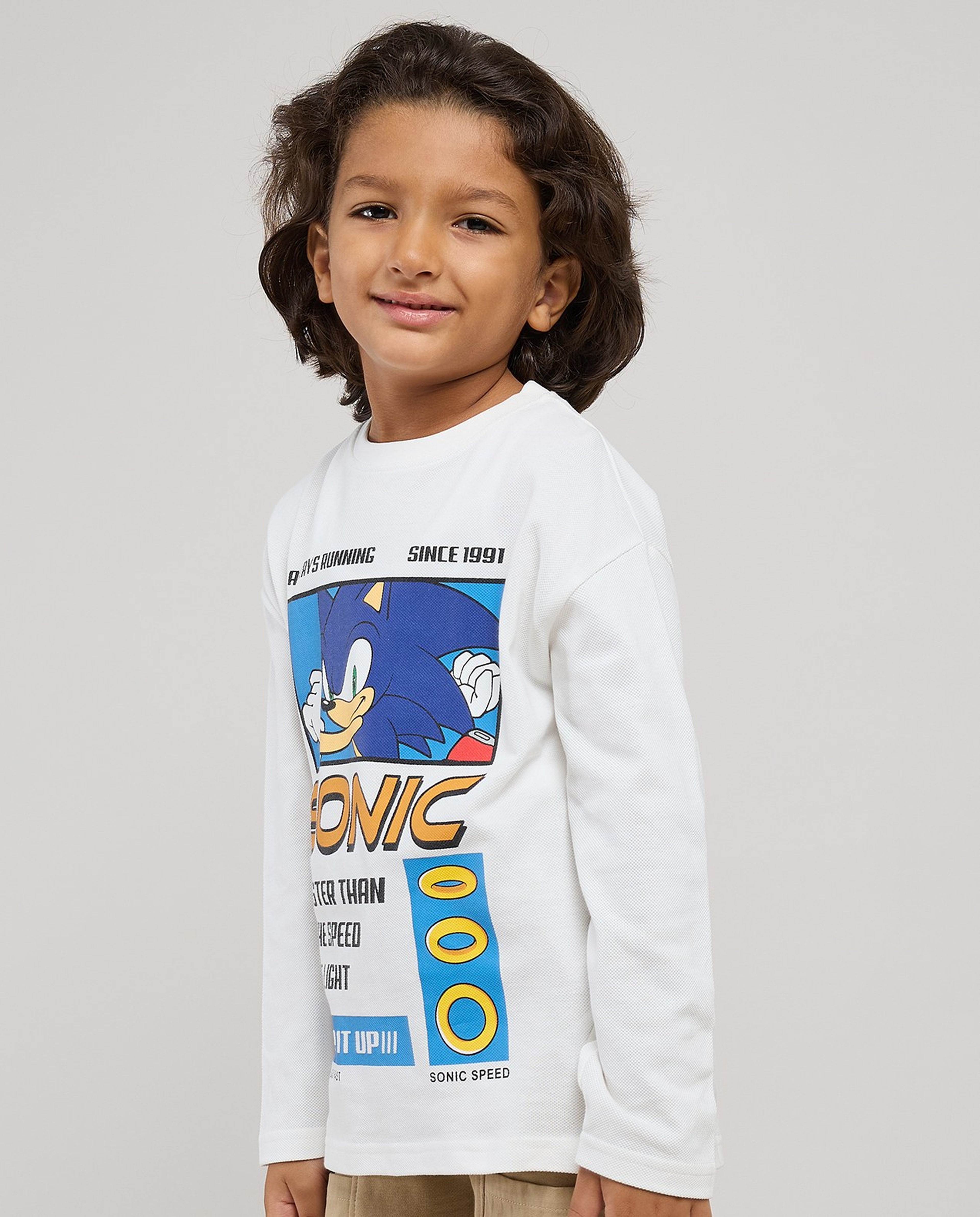 Sonic The Hedgehog Printed T-Shirt with Crew Neck & Long Sleeves