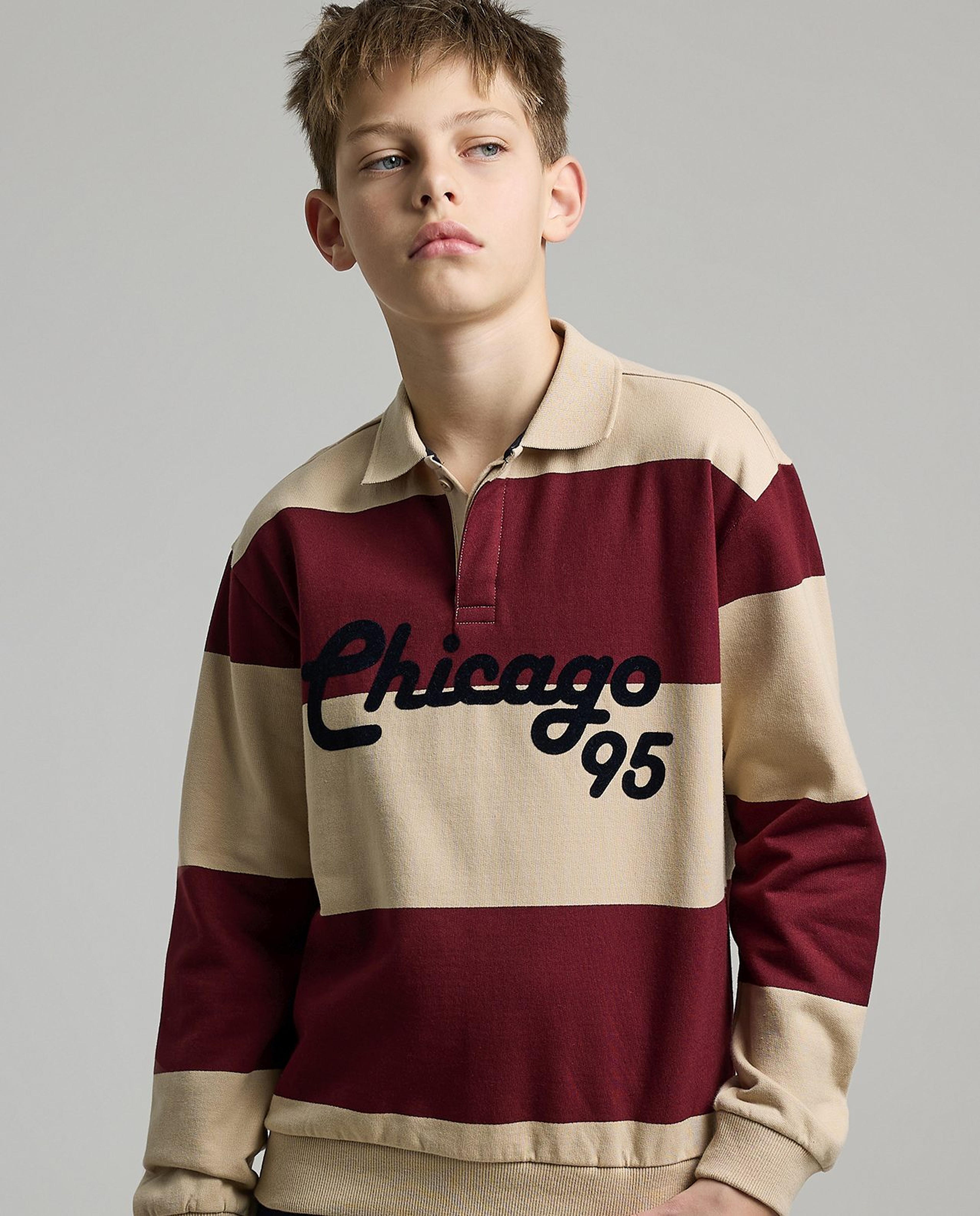 Color Block Sweatshirt with Collar and Long Sleeves