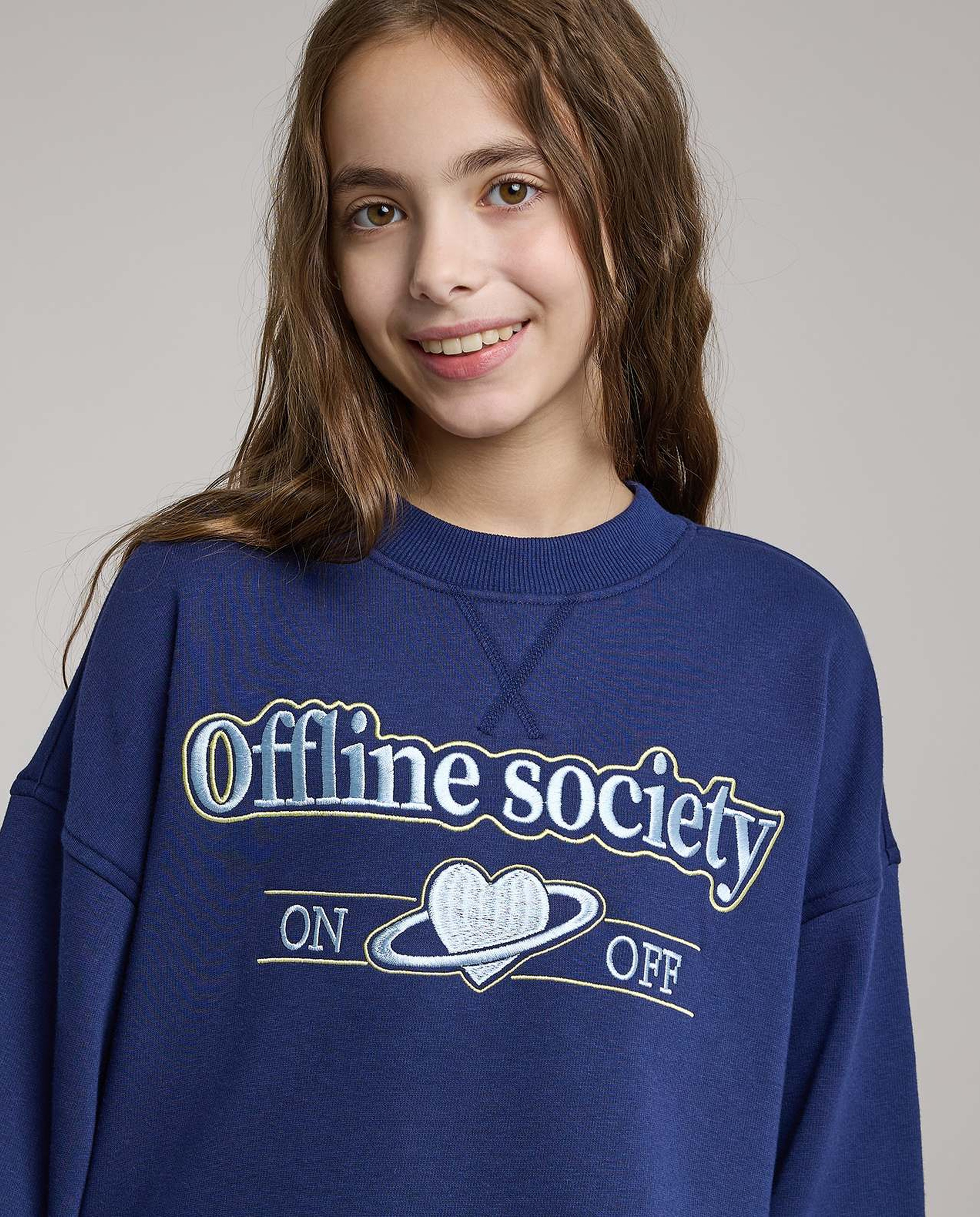 Embroidered Sweatshirt with Crew Neck and Long Sleeves