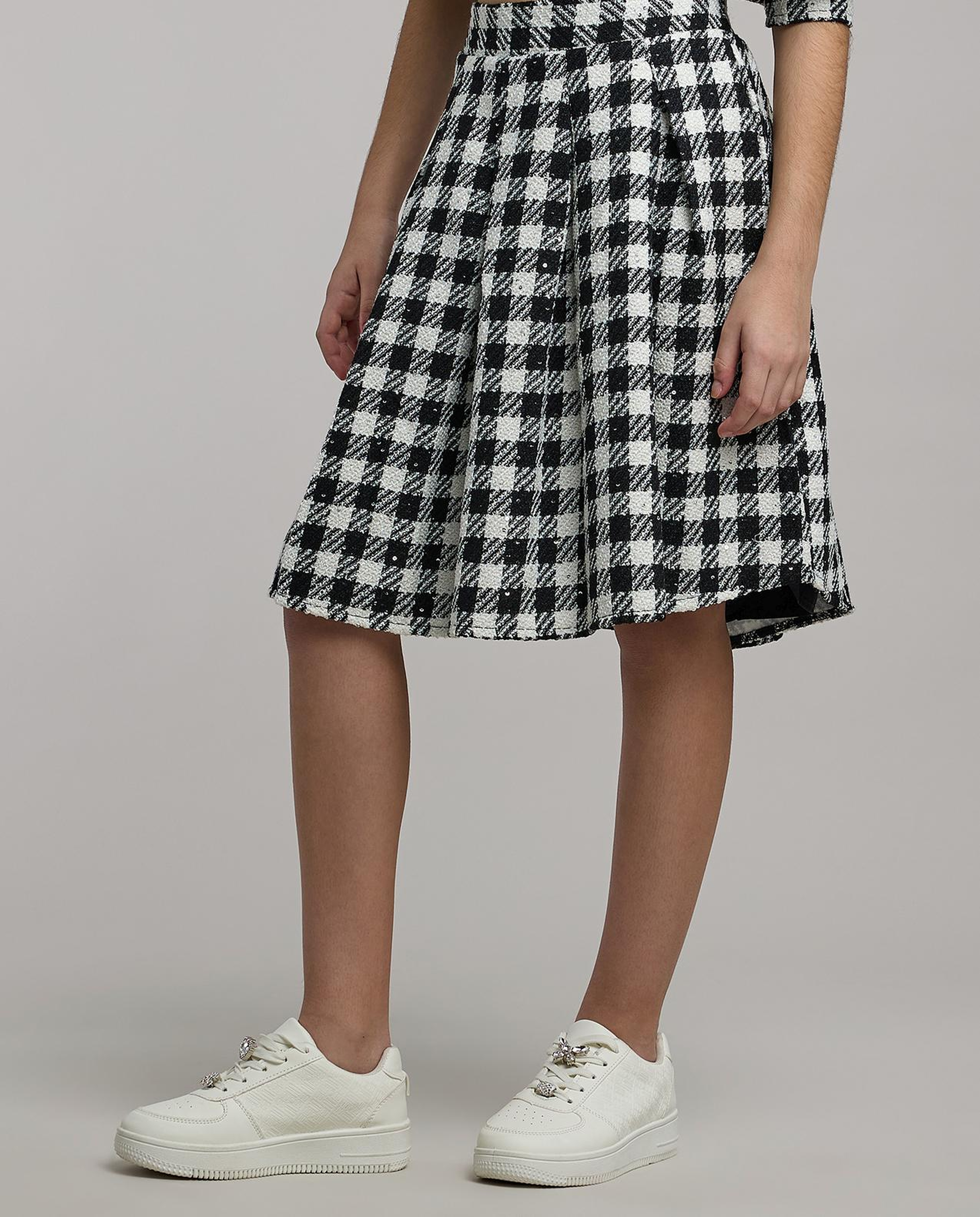 Checkered Pleated Skirt with Elastic Waist