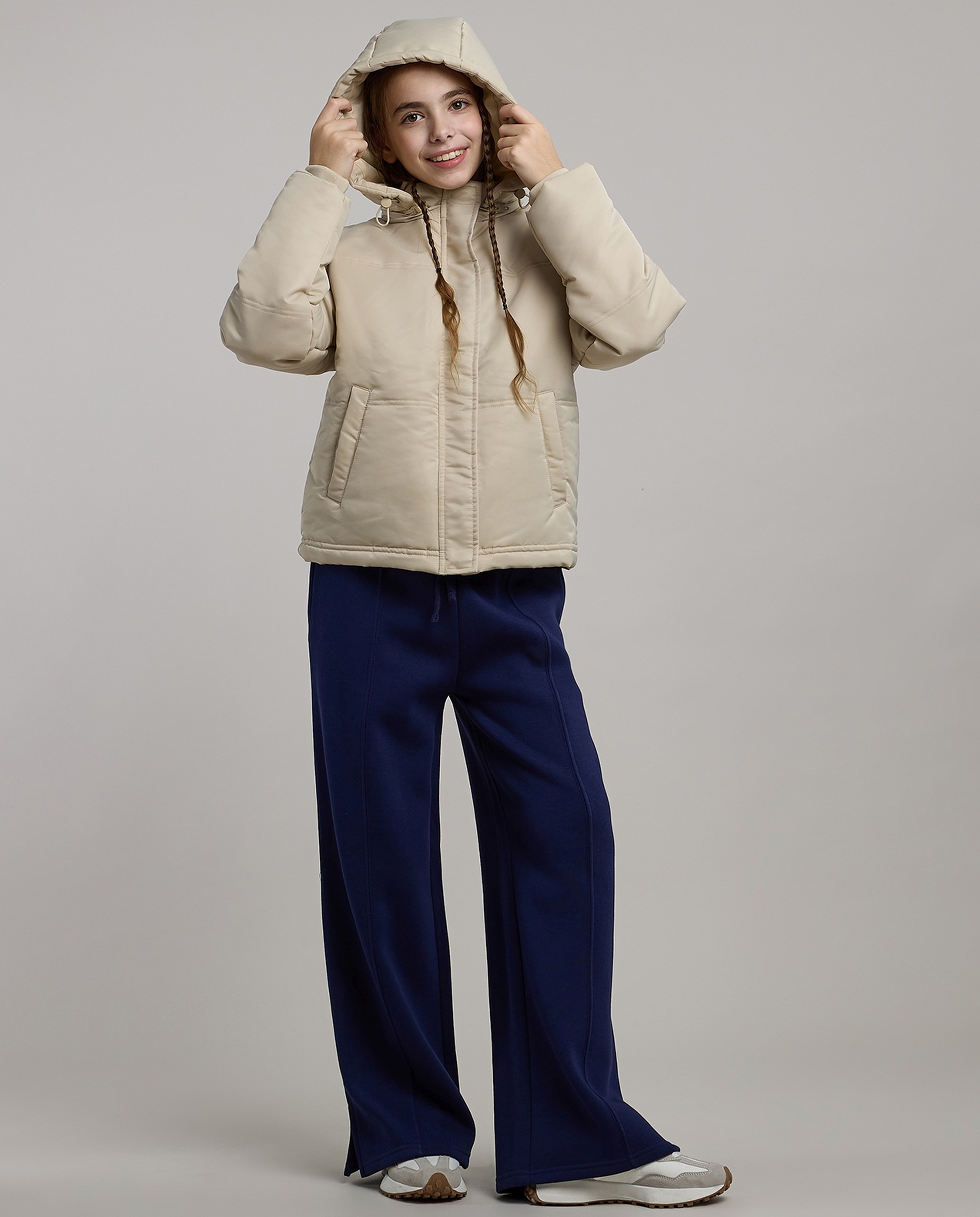 Solid Hooded Jacket with Long Sleeves