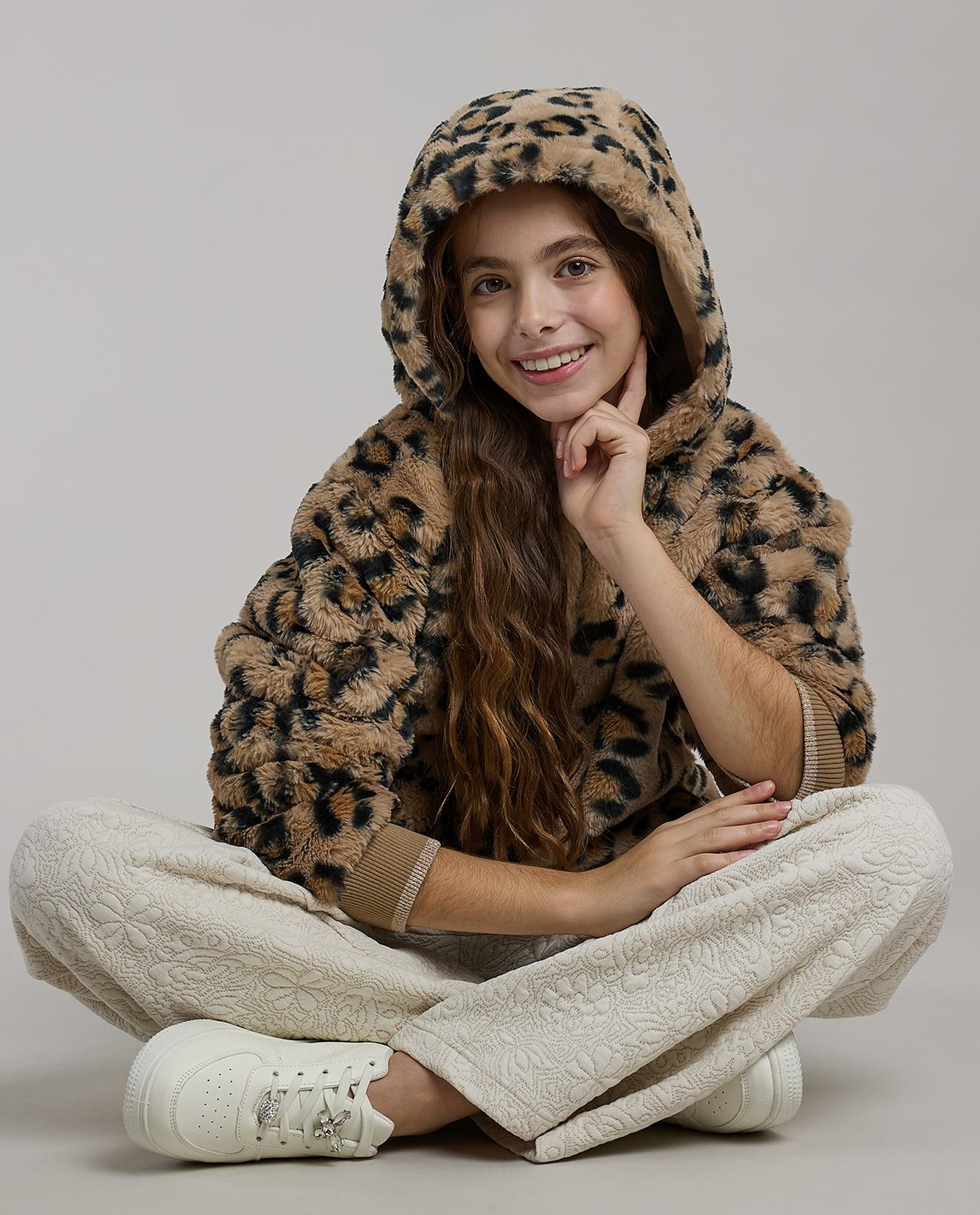 Leopard Patterned Hooded Jacket with Long Sleeves