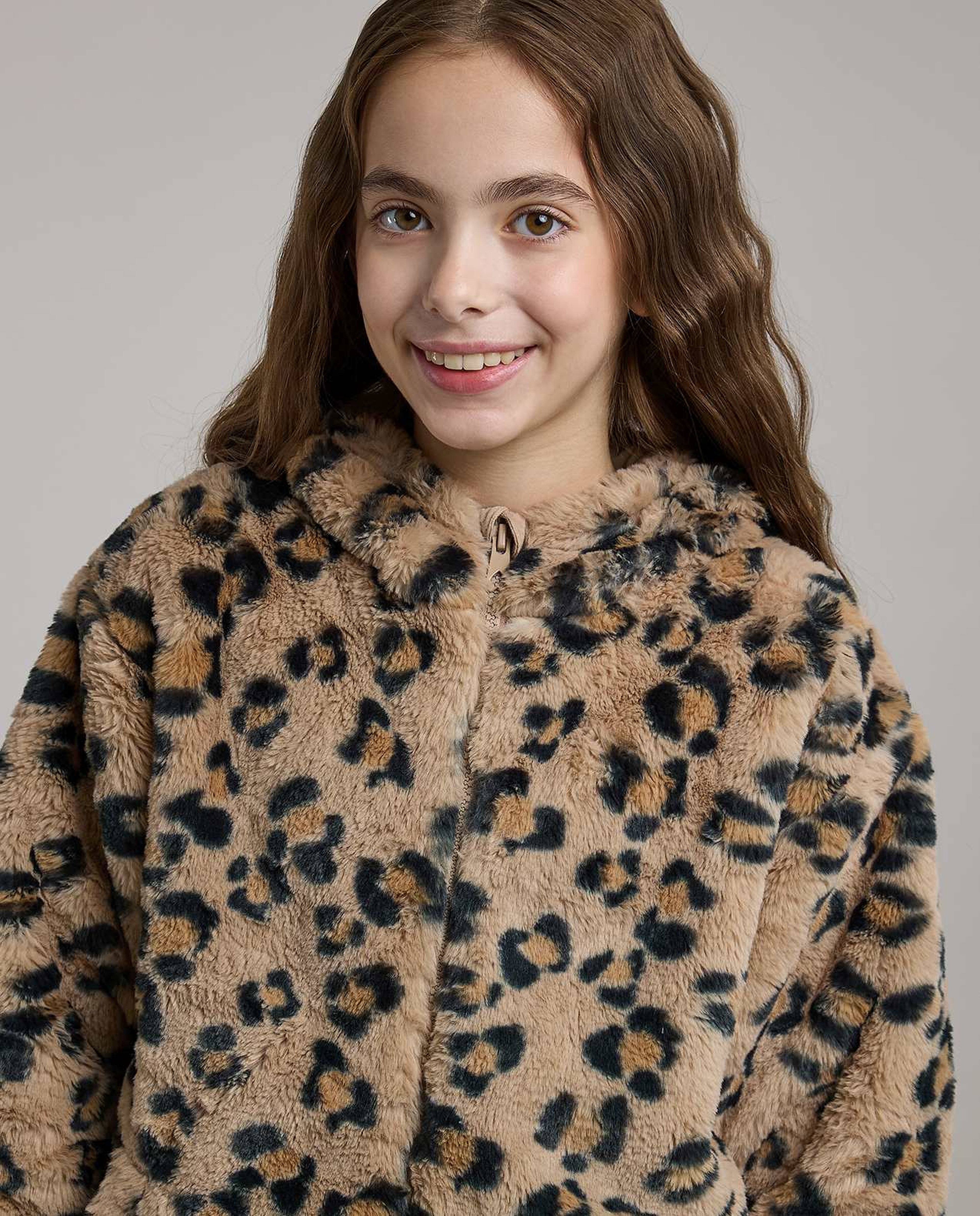 Leopard Patterned Hooded Jacket with Long Sleeves