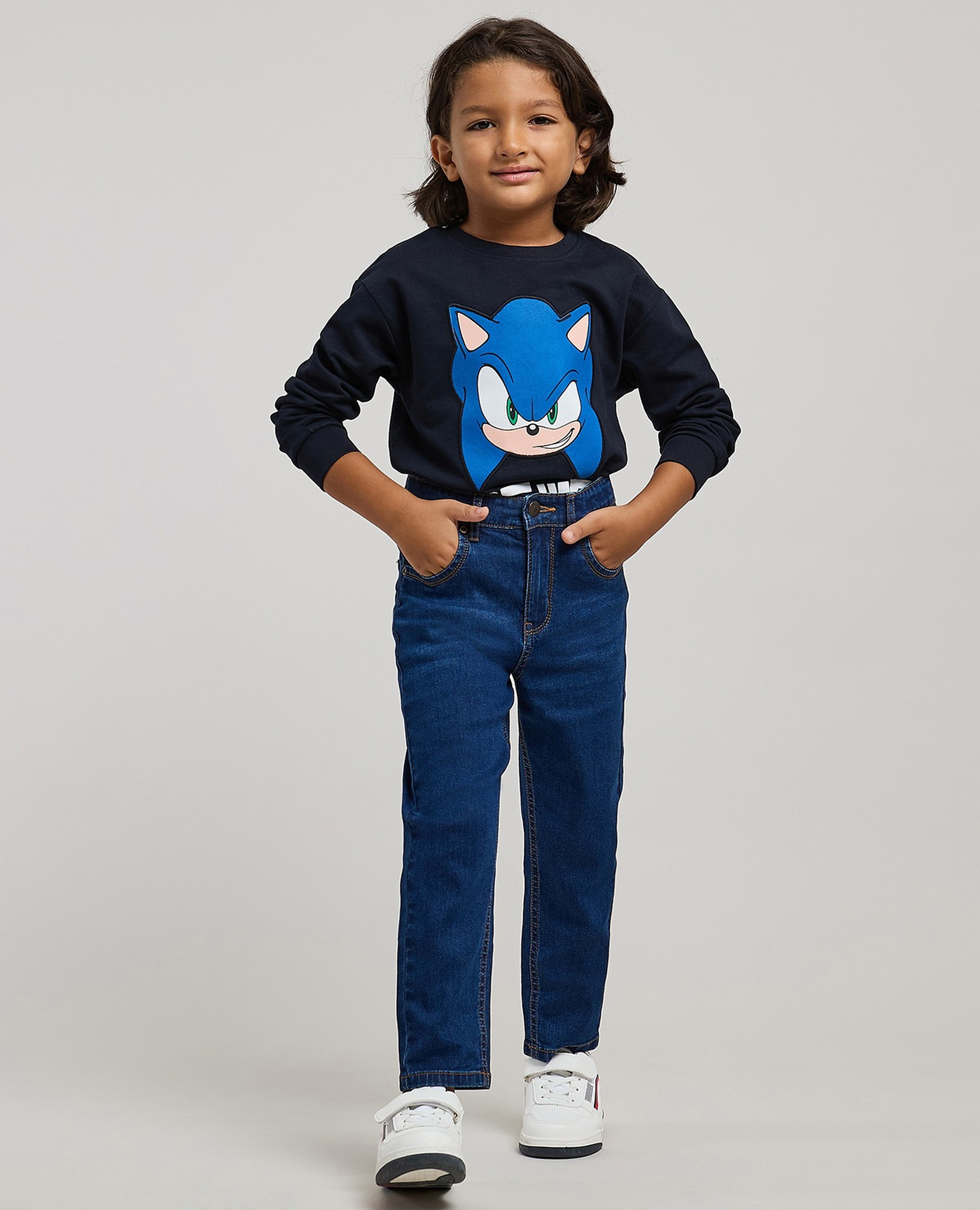 جينز مستقيم بقصة مغسول