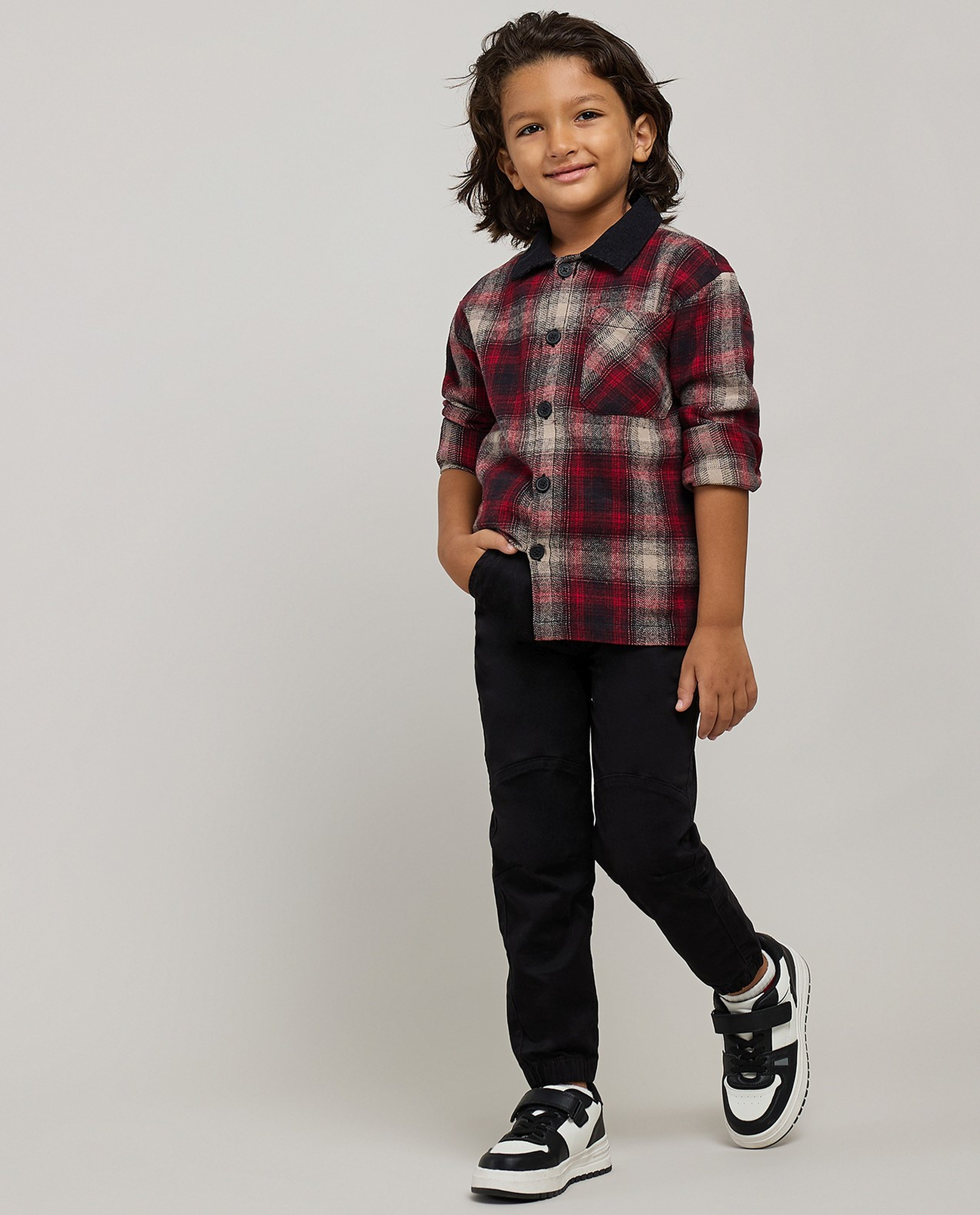 Plaid Shirt with Classic Collar and Long Sleeves