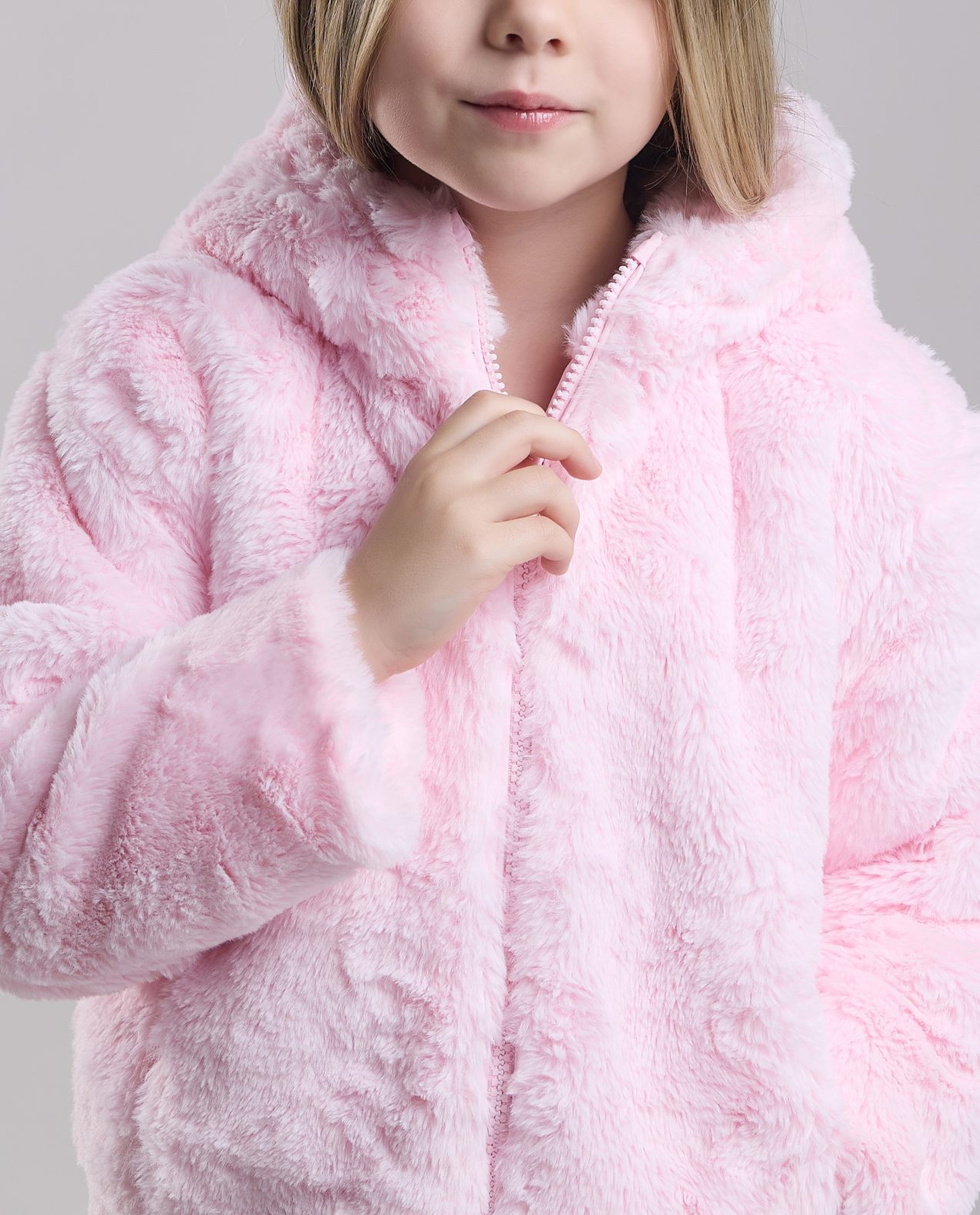 Zippered Long Sleeves Hooded Jacket