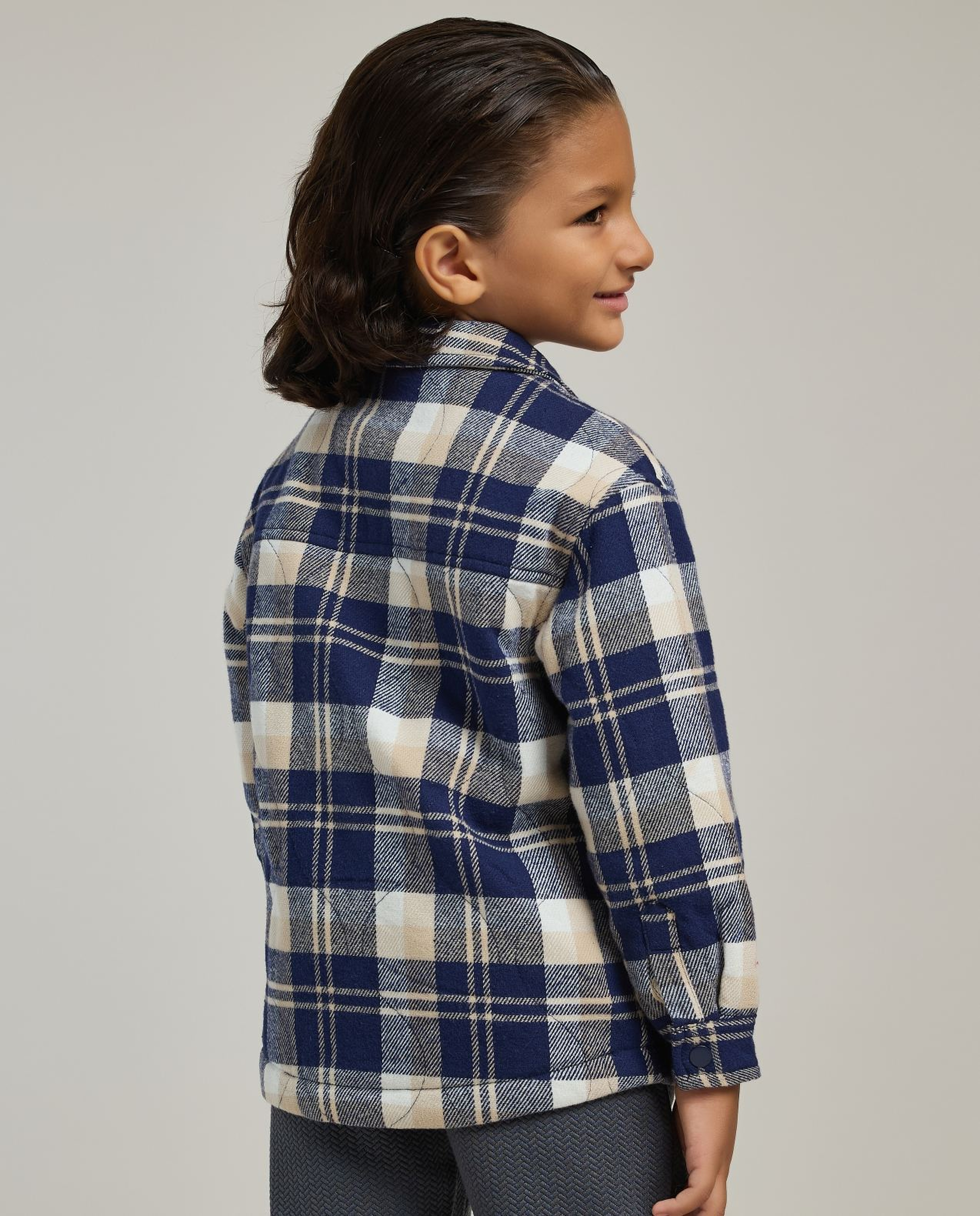 Plaid Shirt with Classic Collar and Long Sleeves