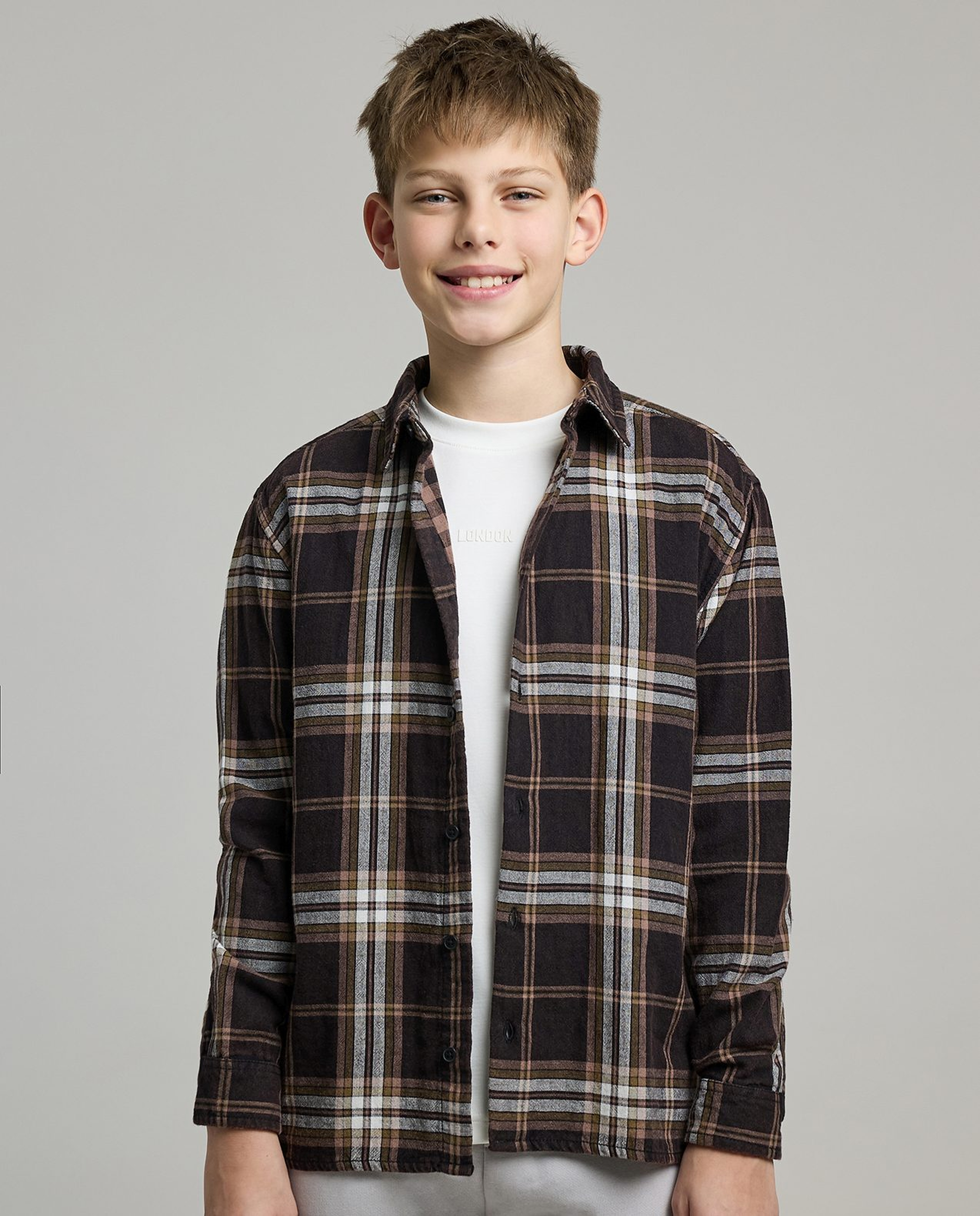 Plaid Shirt with Classic Collar and Long Sleeves