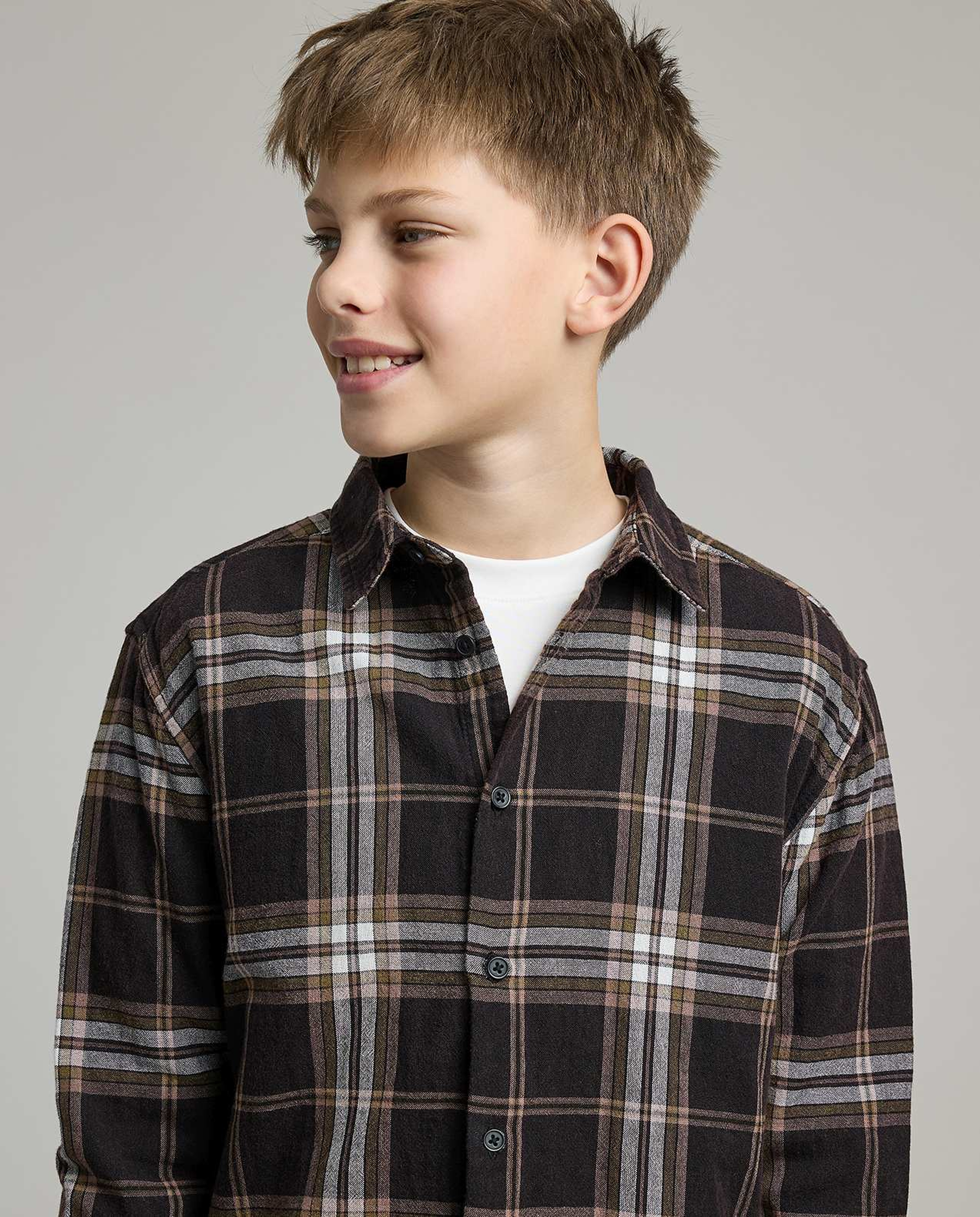 Plaid Shirt with Classic Collar and Long Sleeves