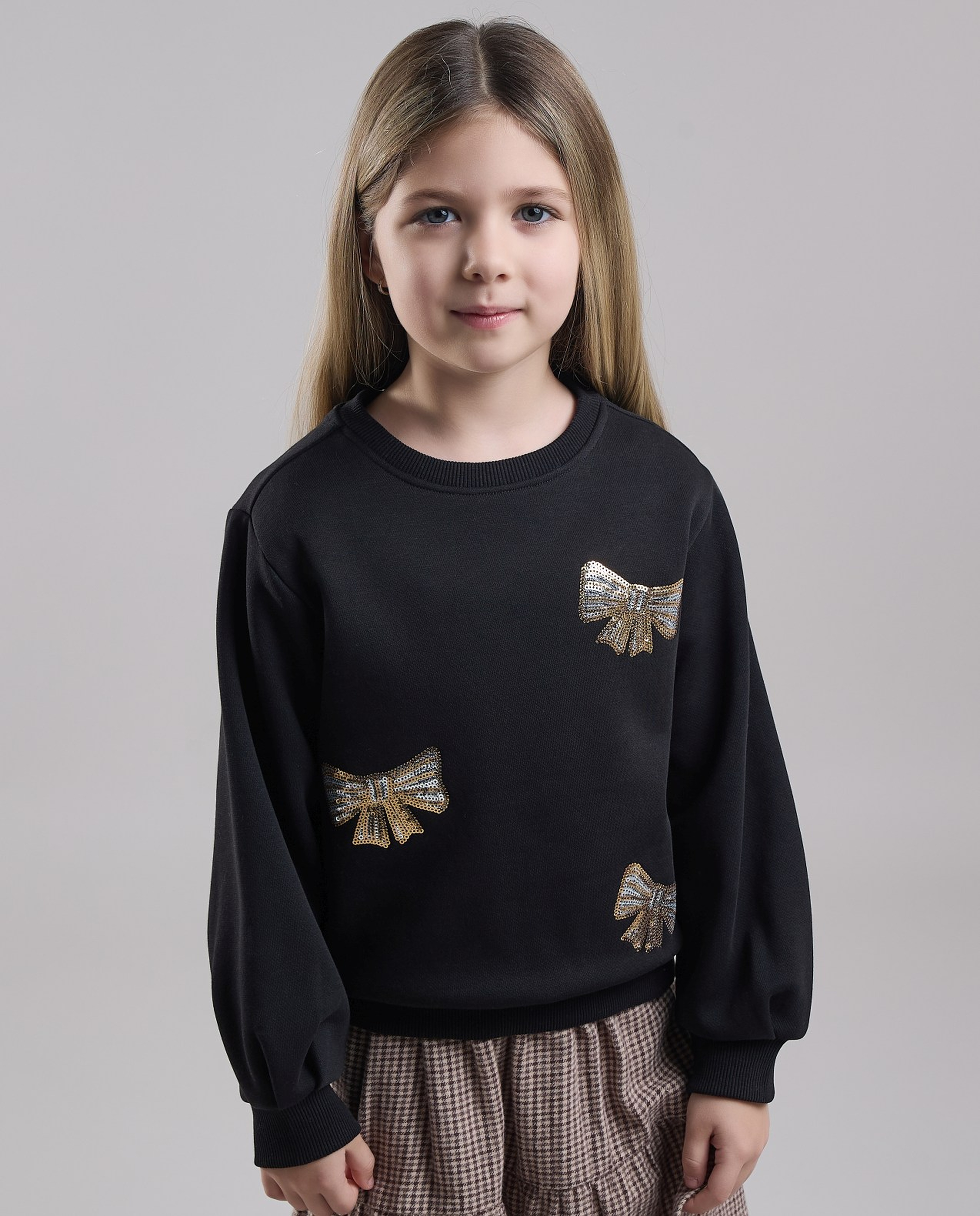 Sequined Sweatshirt with Crew Neck and Long Sleeves