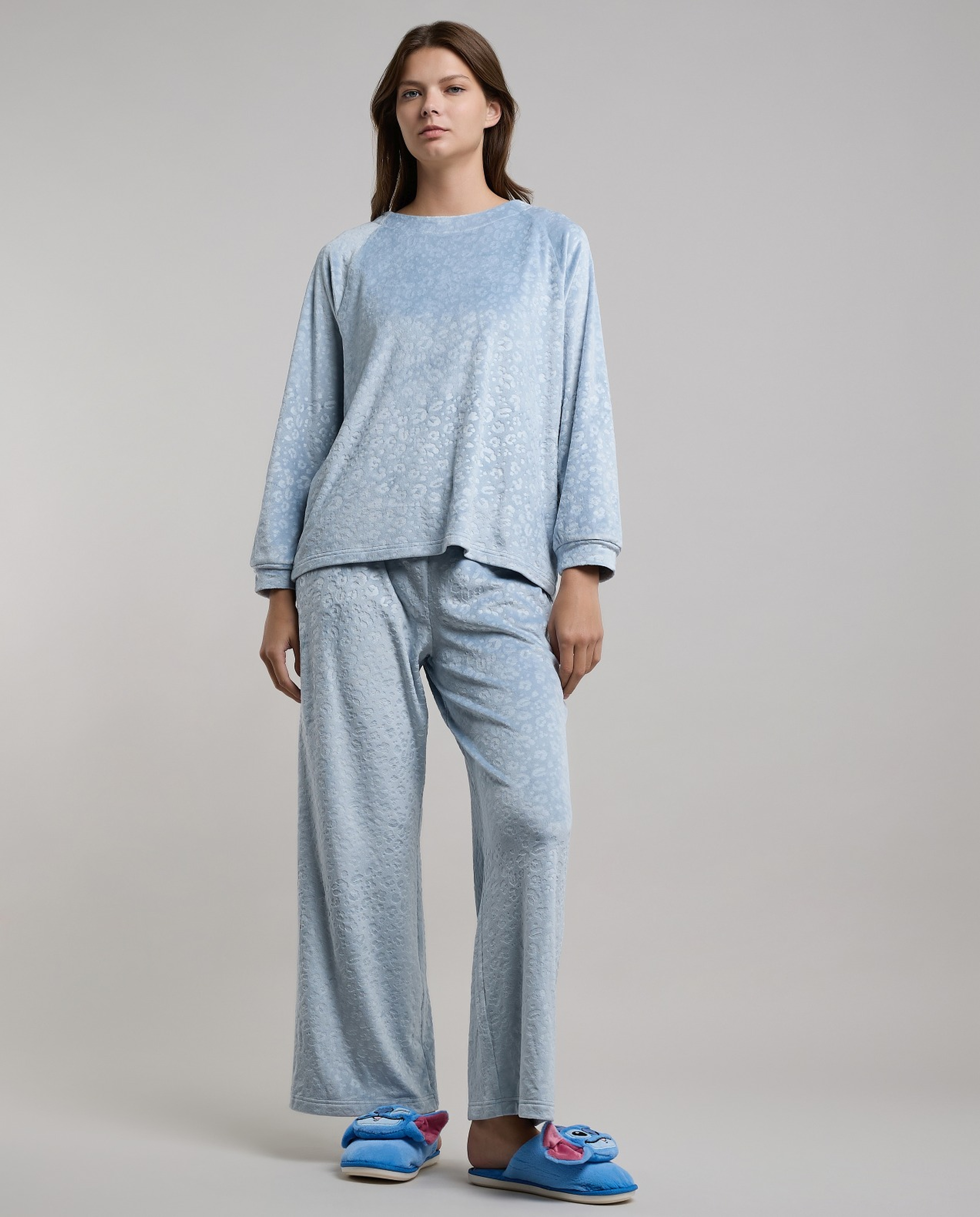 Self Patterned Pyjama Set