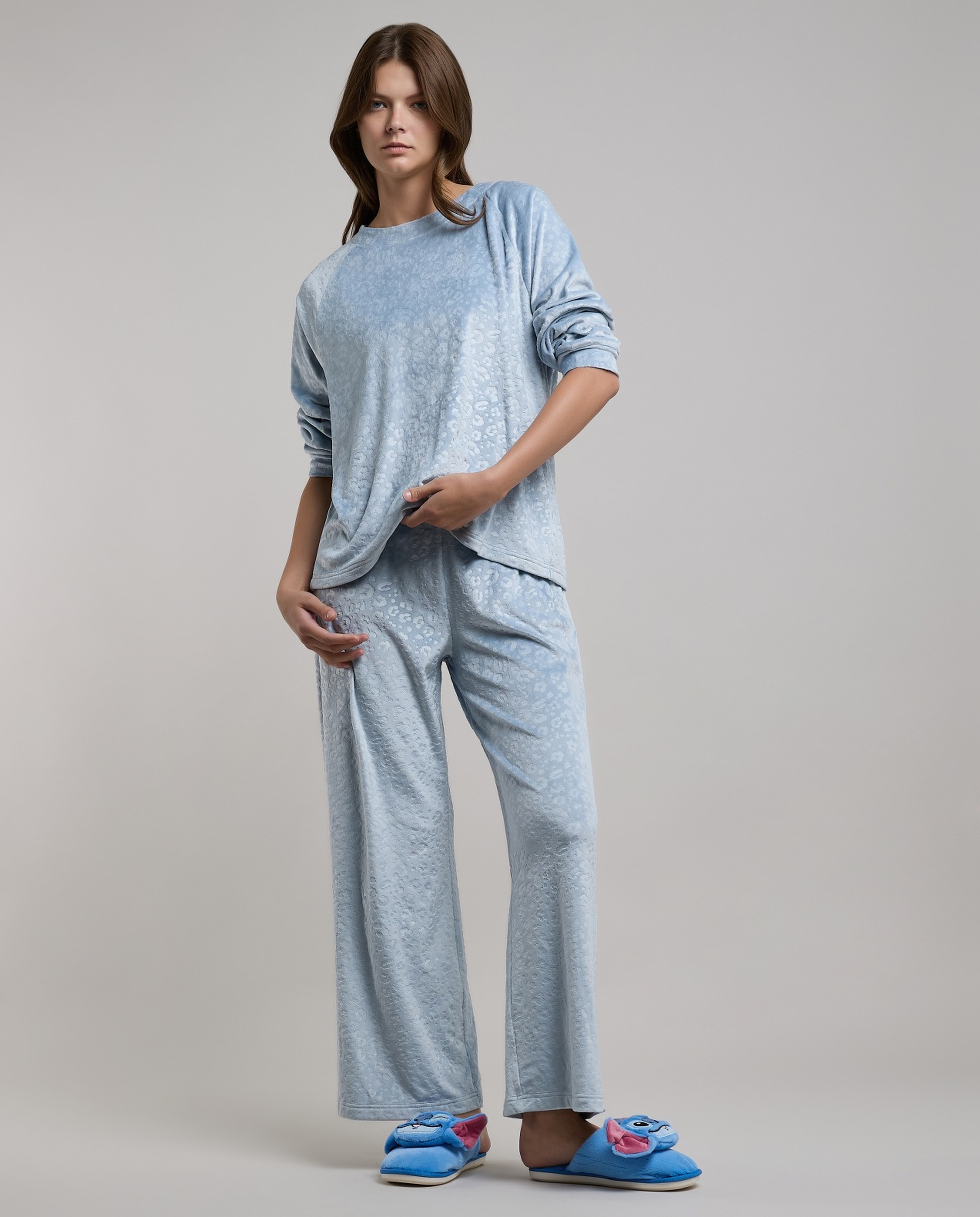Self Patterned Pyjama Set