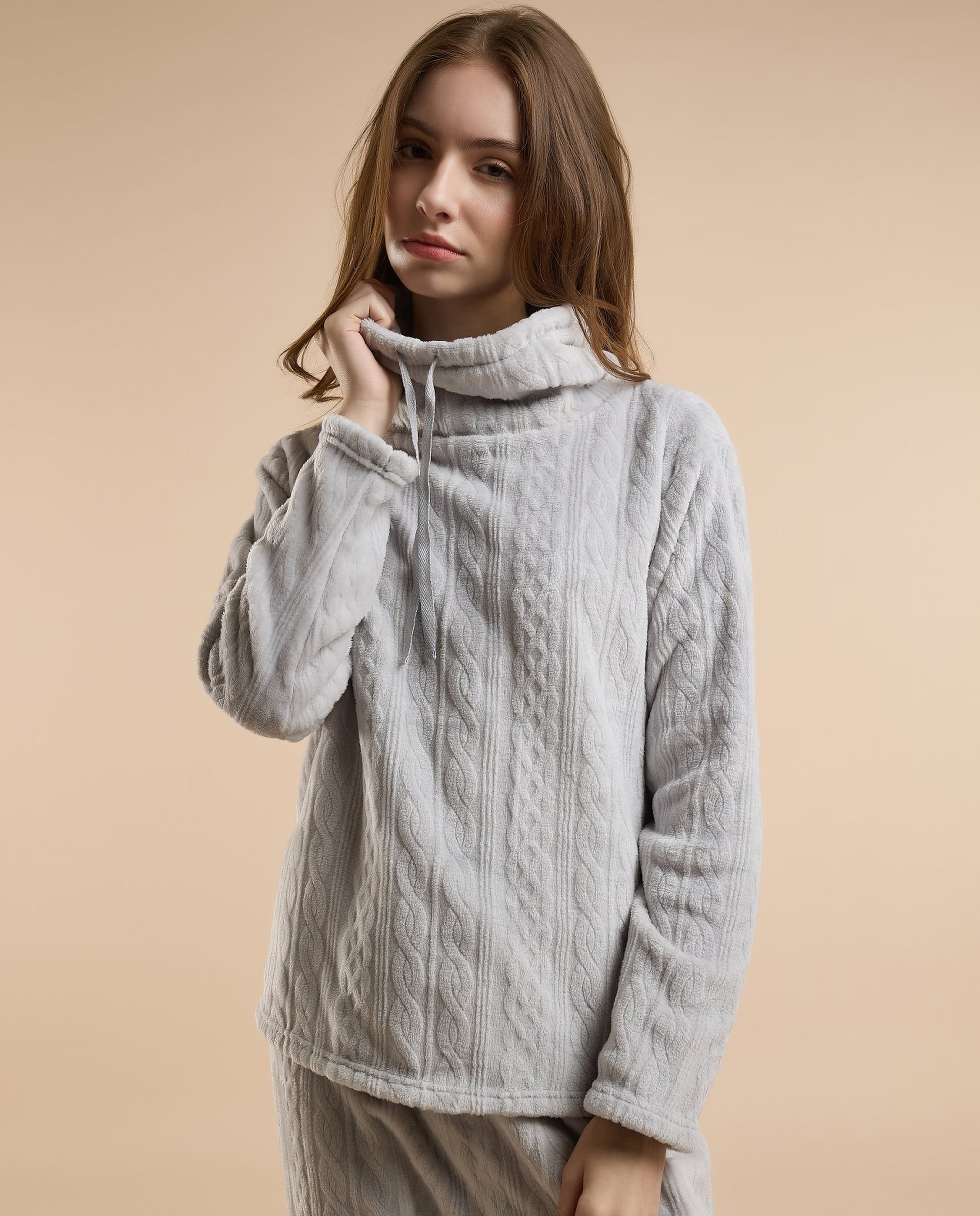 Self Patterned Pyjama Set