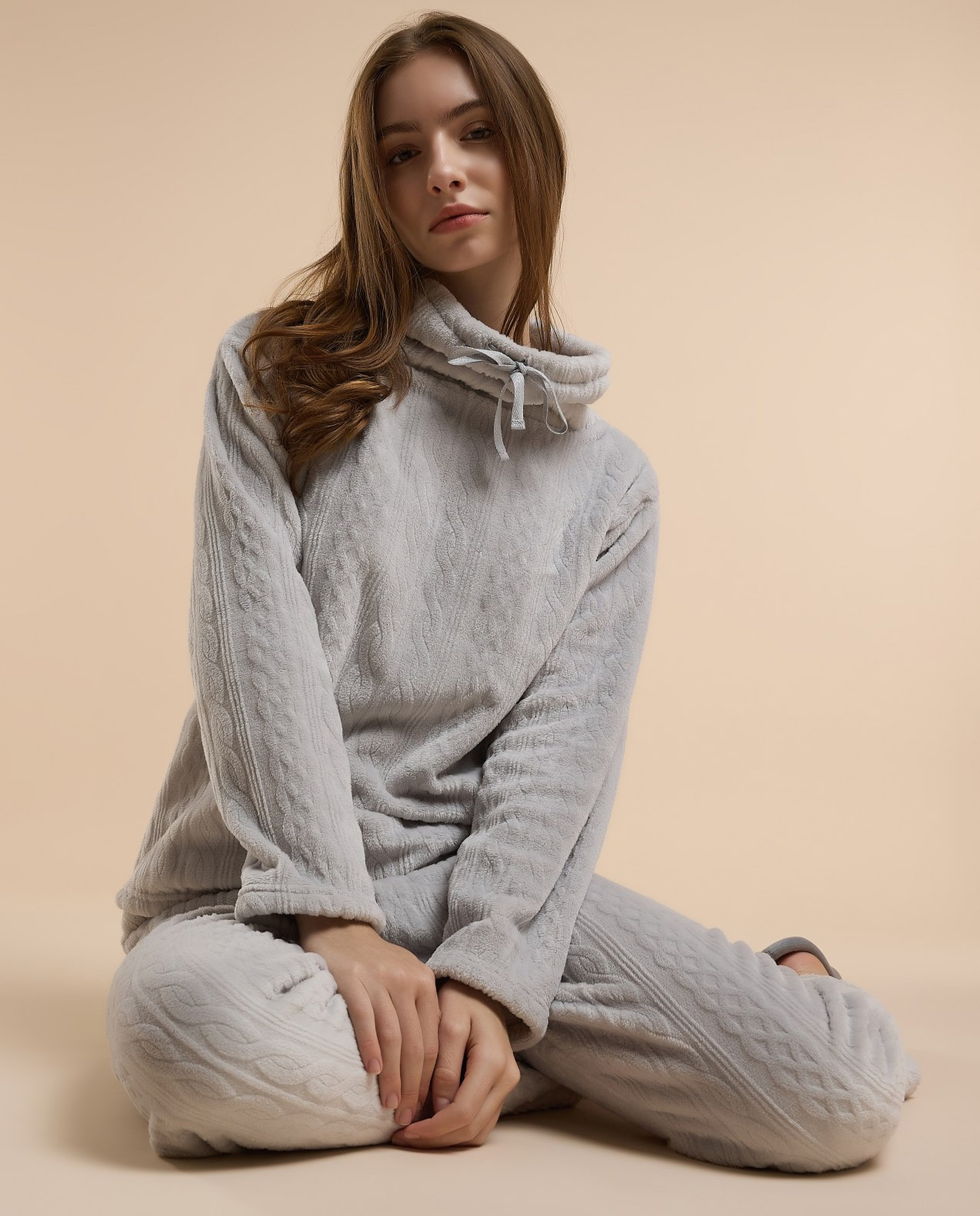 Self Patterned Pyjama Set