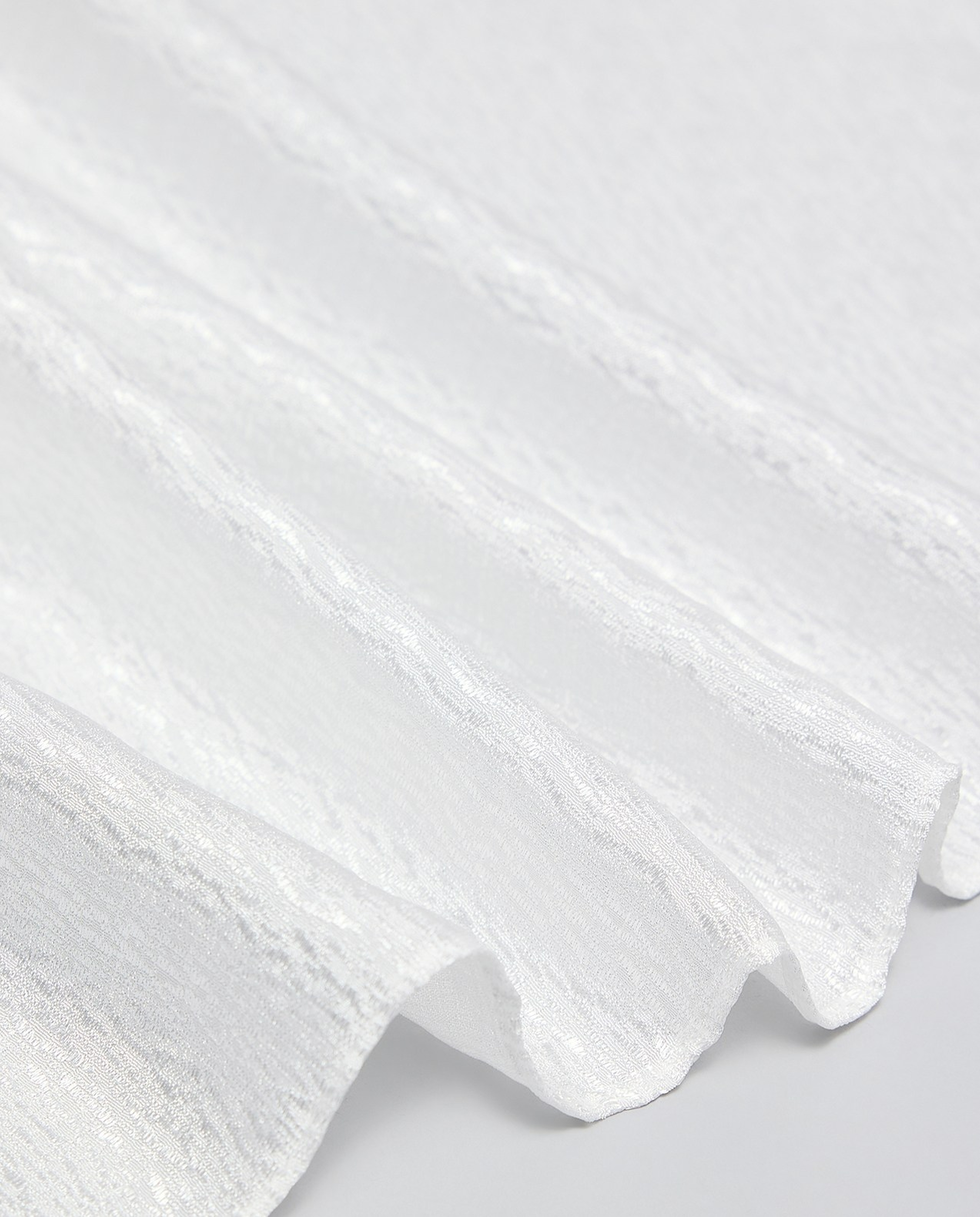 Self Patterned Scarf