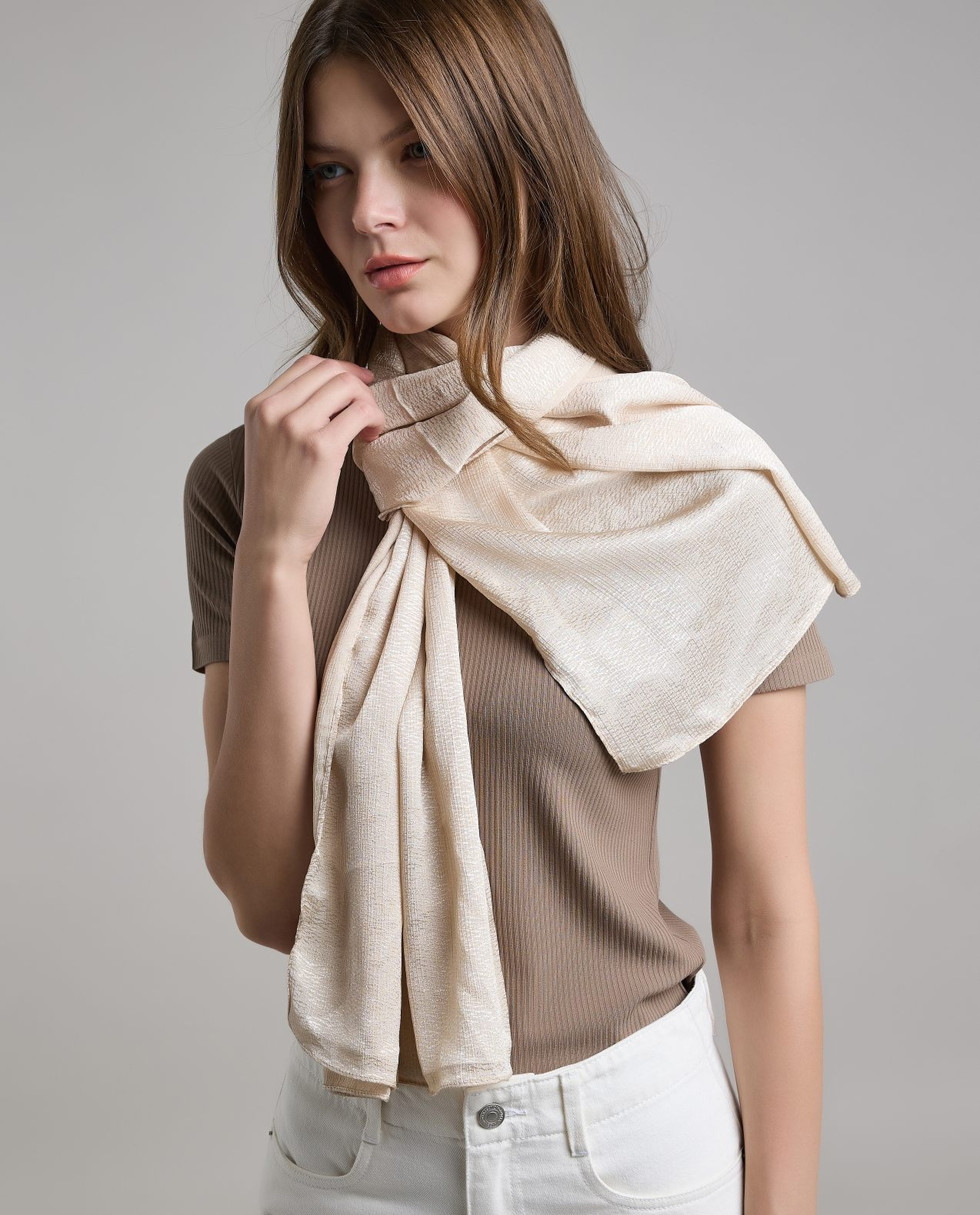 Self Patterned Scarf