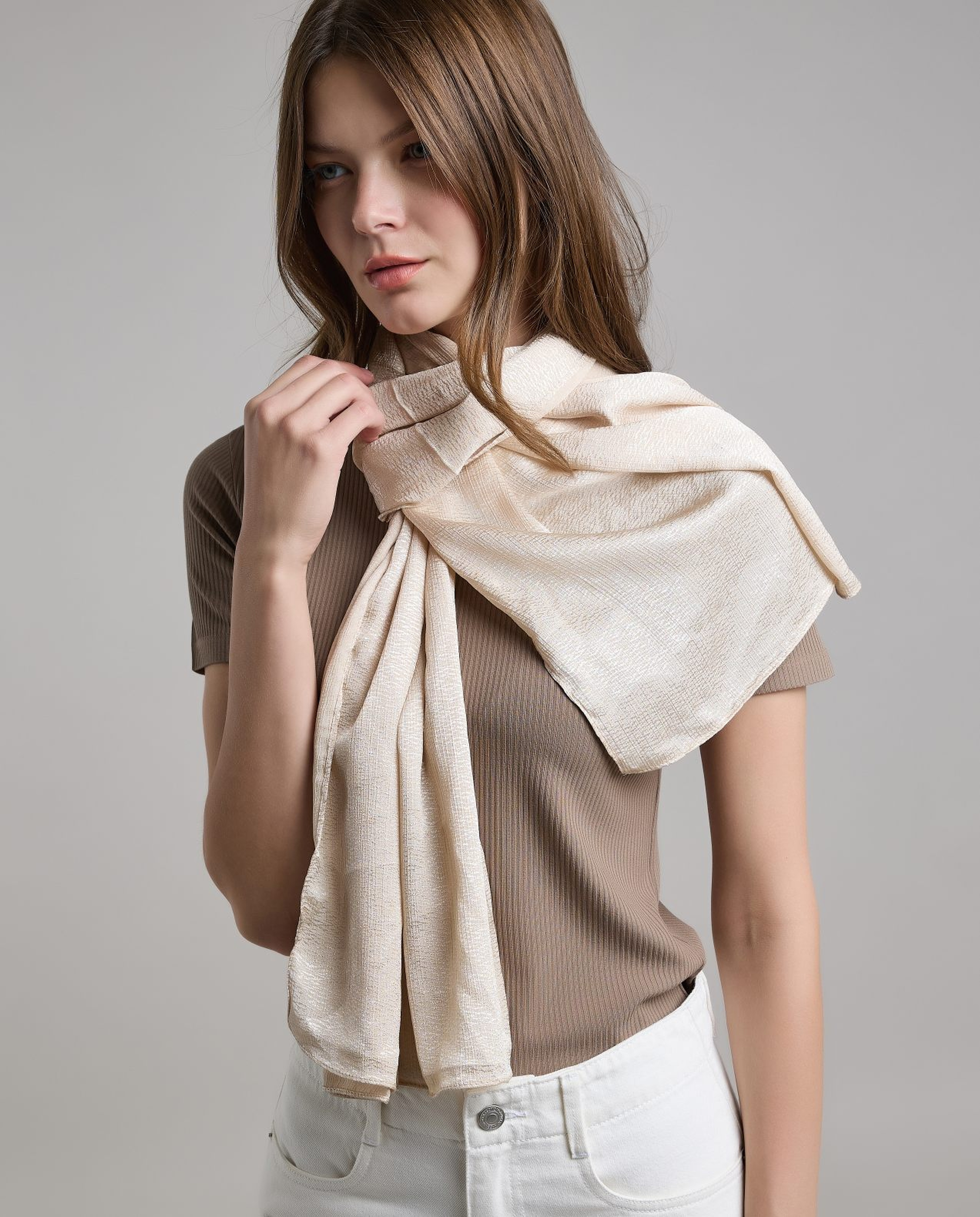 Self Patterned Scarf