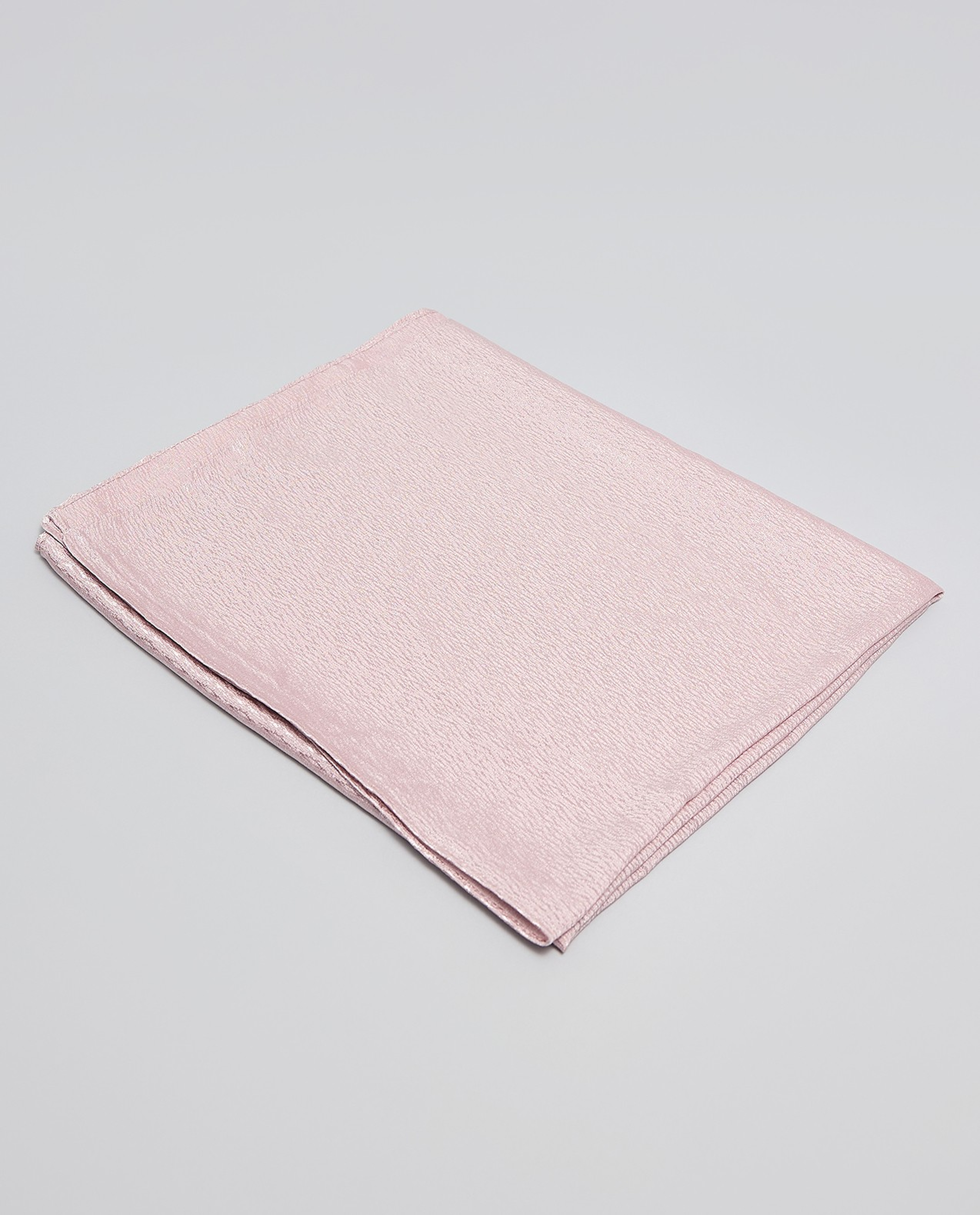 Self Patterned Scarf