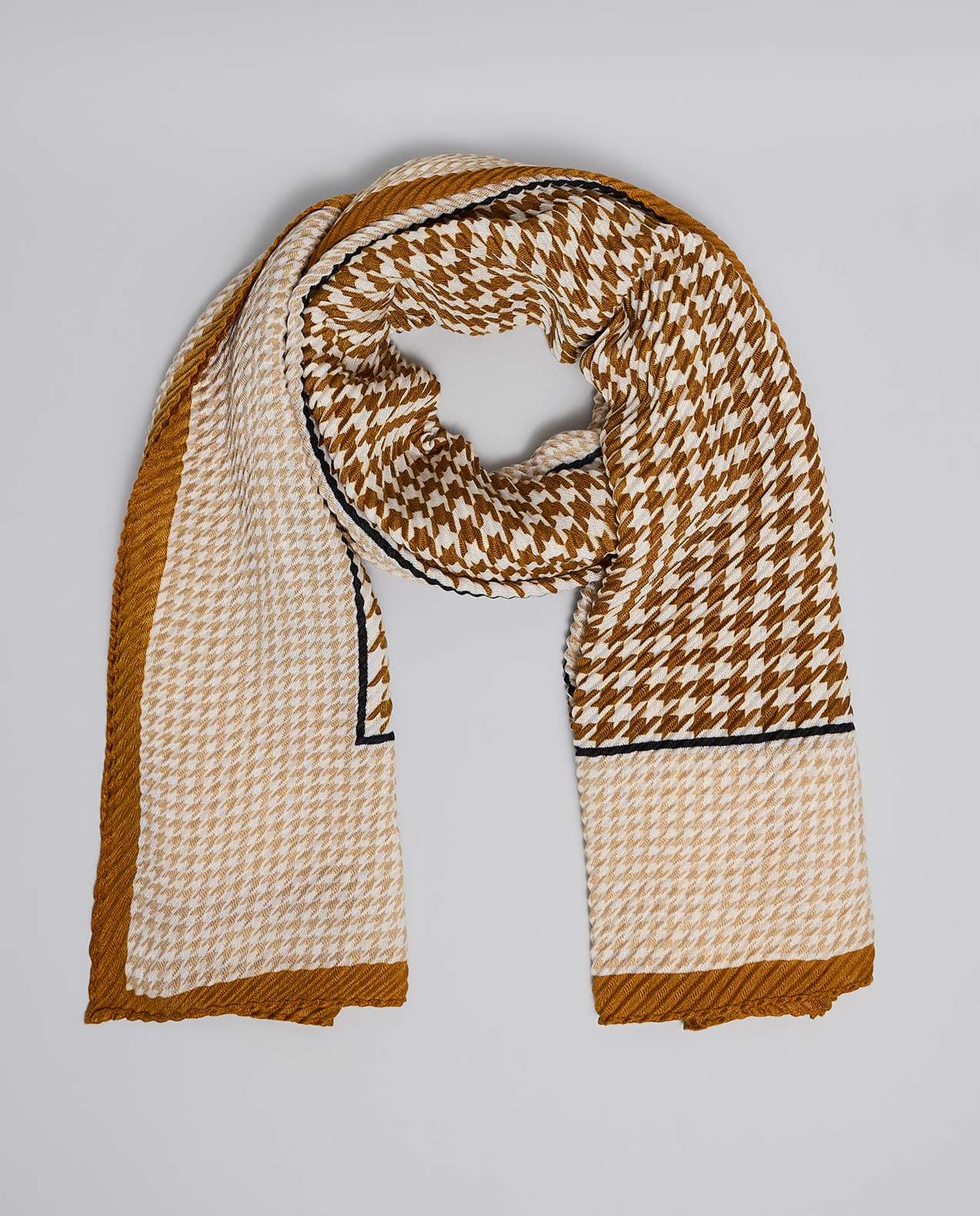 Houndstooth Pattern Scarf