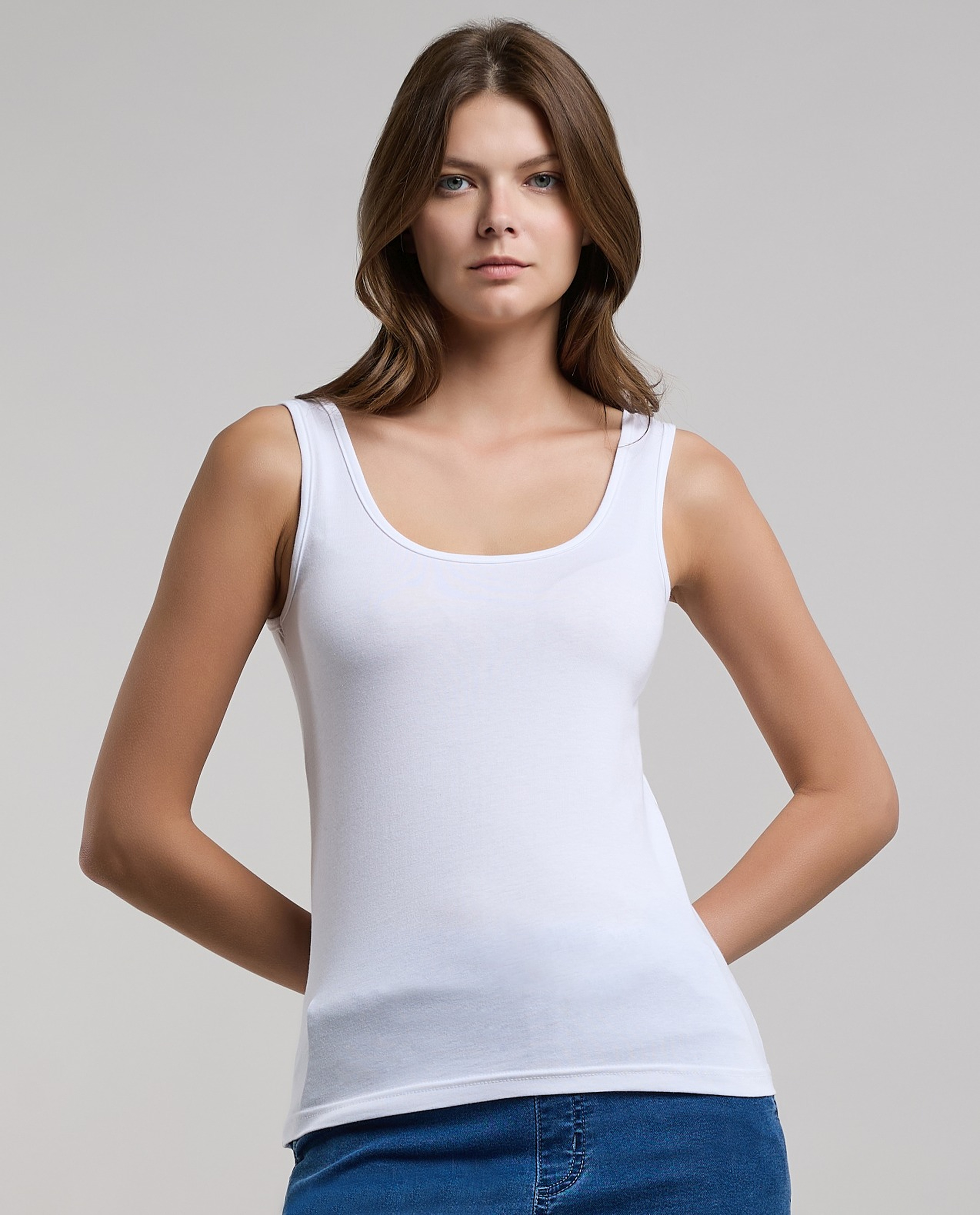 Solid Sleeveless Camisole